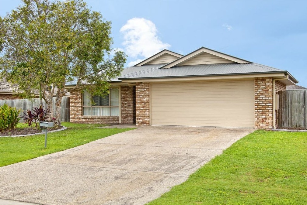 13 Sandpiper Circuit, Eagleby, QLD 4207