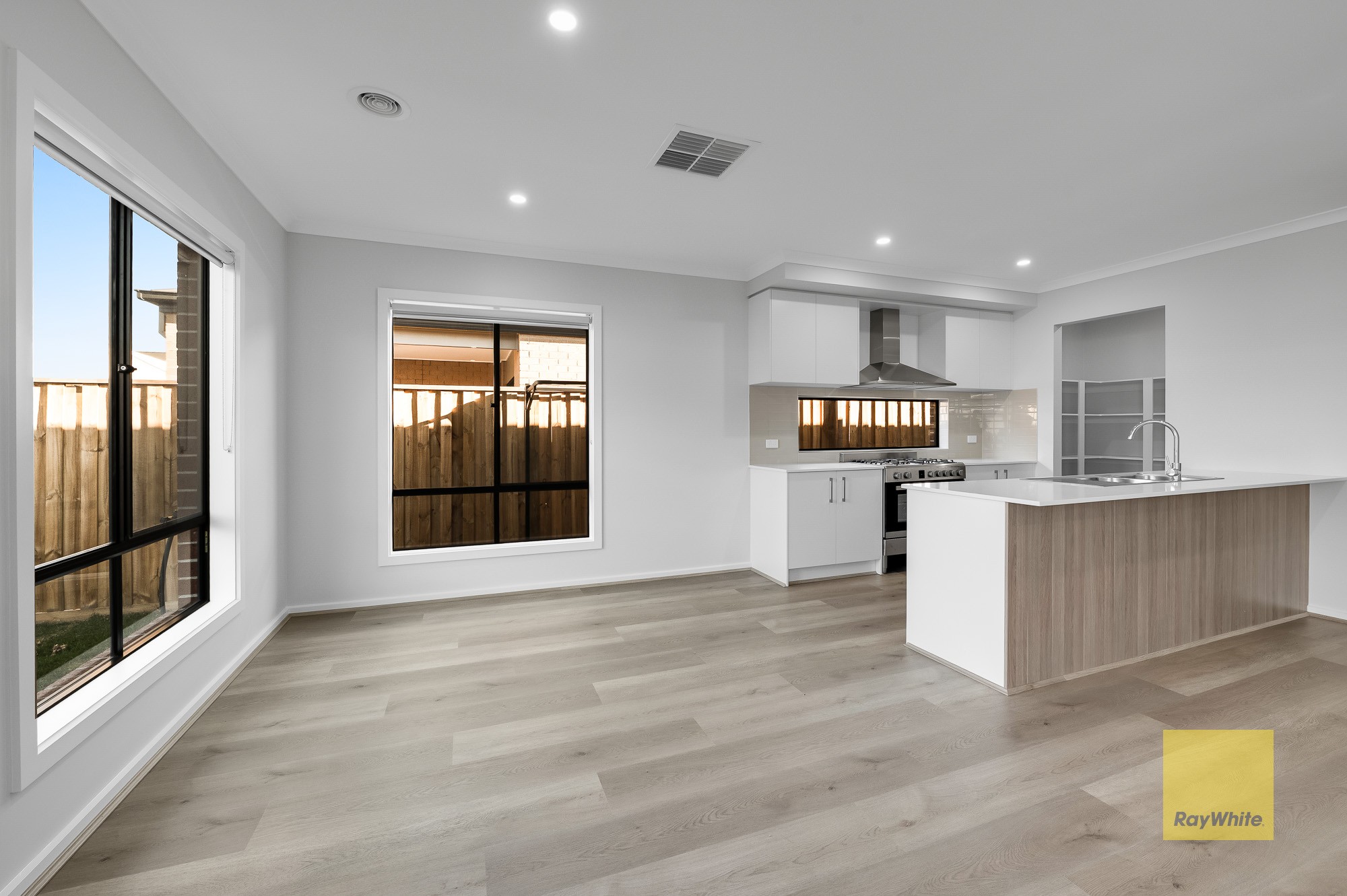 25 Vincenza Avenue, Truganina, VIC 3029