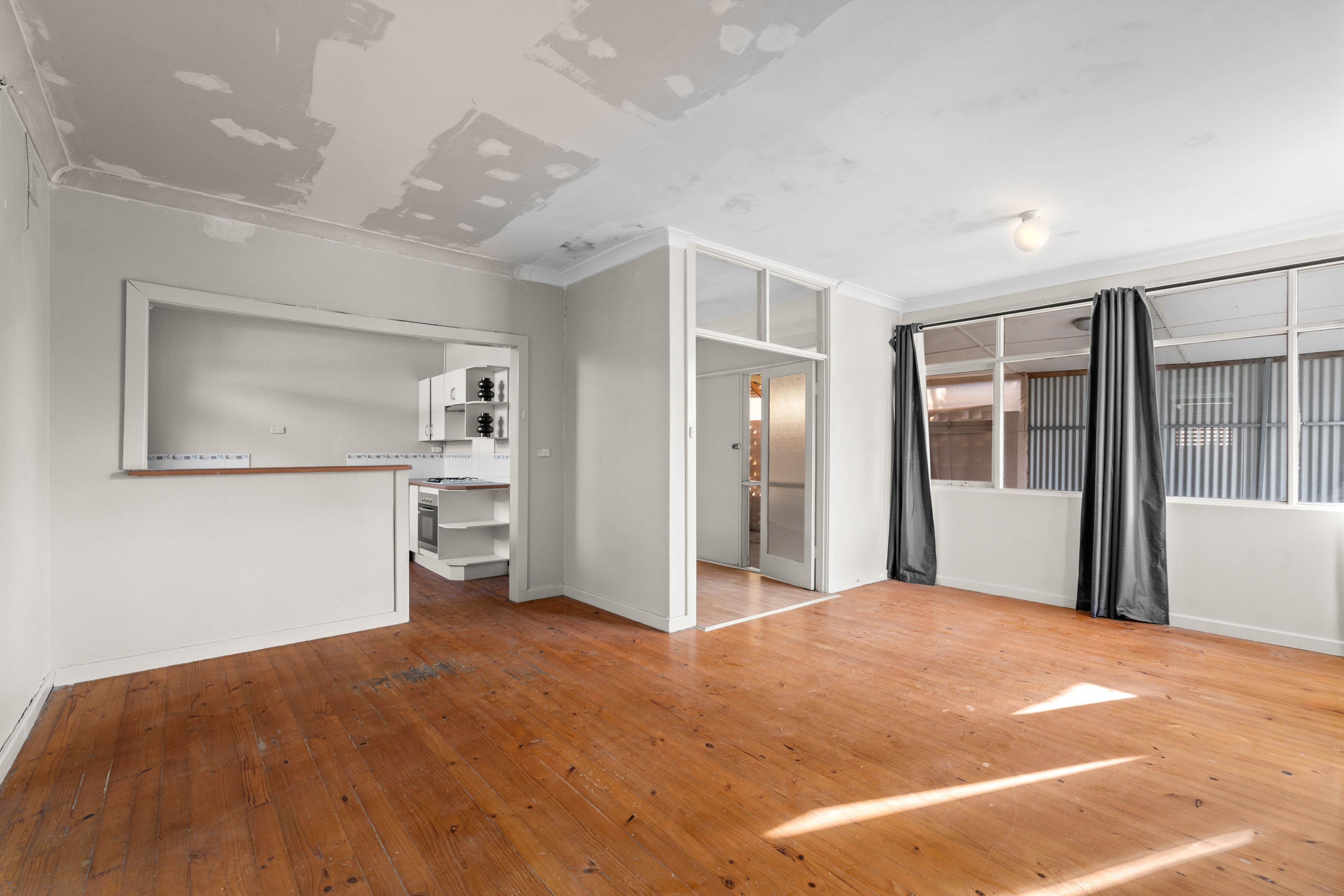10 Warren Avenue — photo 6 of 17
