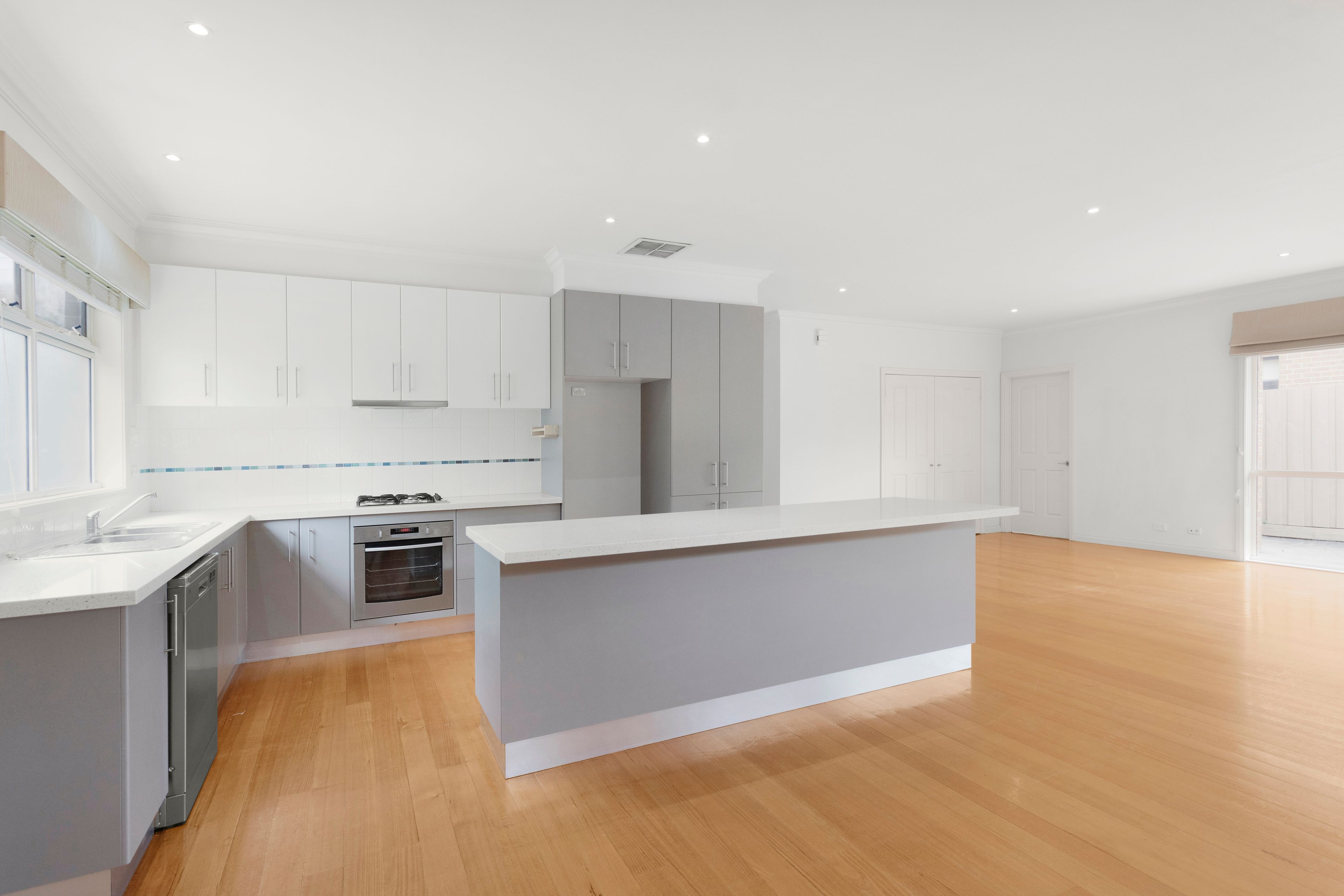 1/58 Brady Road, Bentleigh East, VIC 3165
