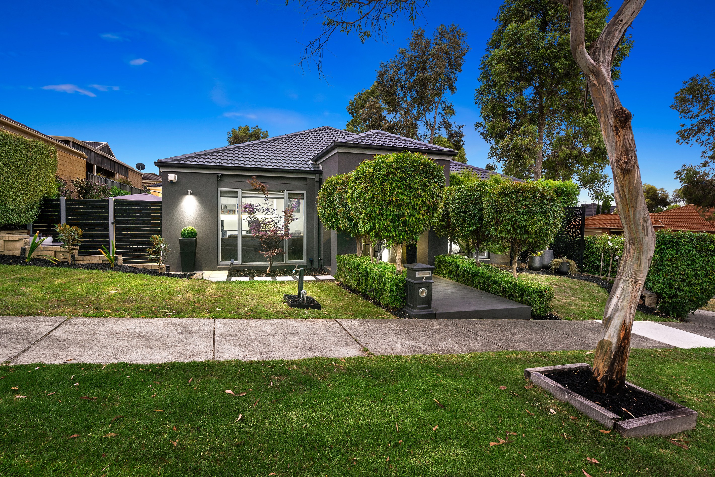 2 Palais Crescent, South Morang, VIC 3752