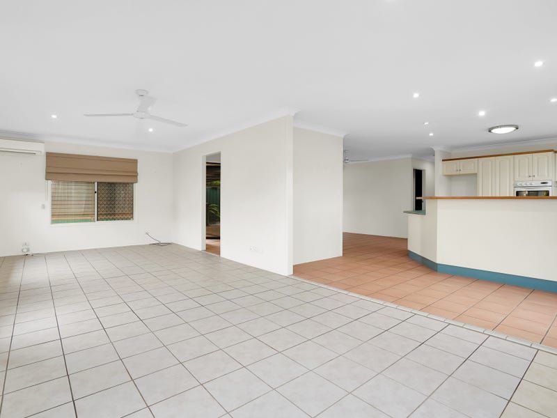8 Andalucia Street, Bray Park, QLD 4500