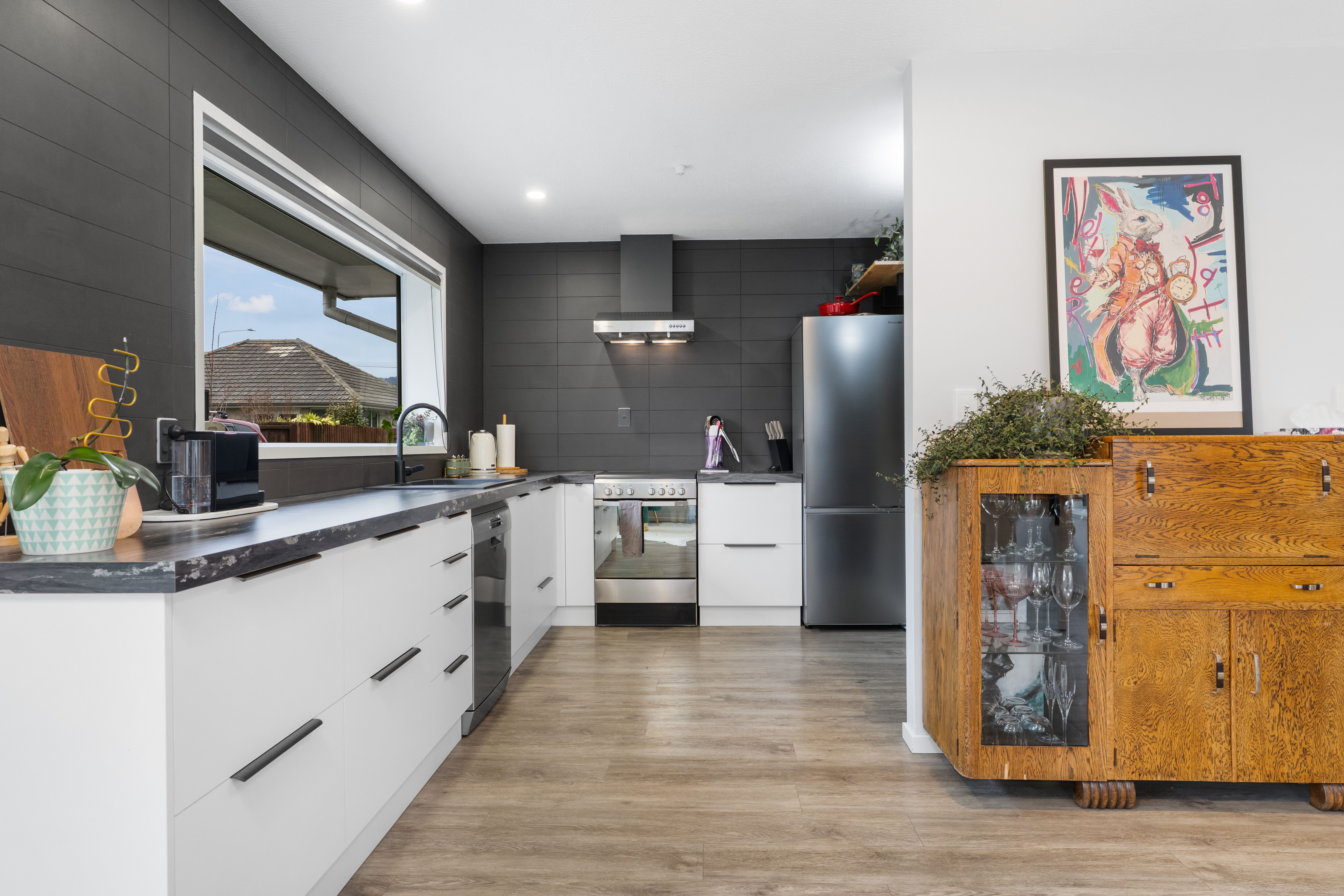 2/174 Cashmere Road, Hoon Hay, Christchurch City 8025 - Sold House ...