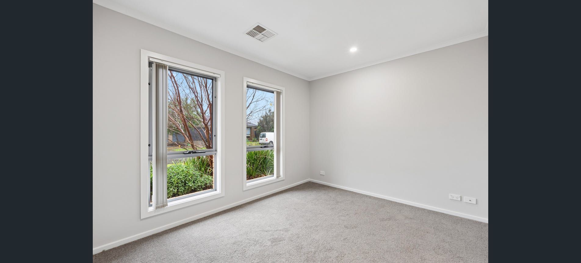 8 Mcewen Road — photo 5 of 12