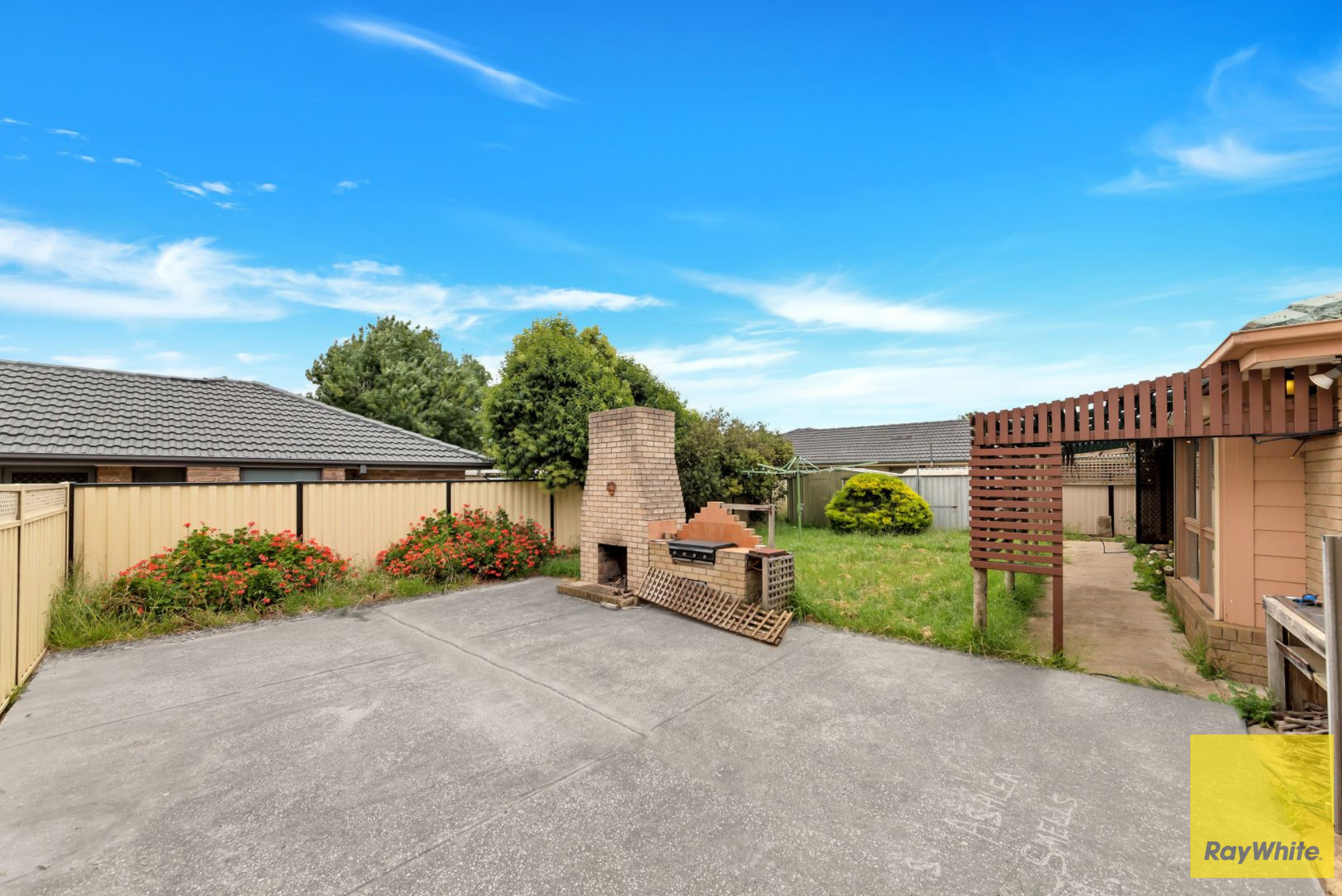 2 Coolabah Court — photo 15 of 16