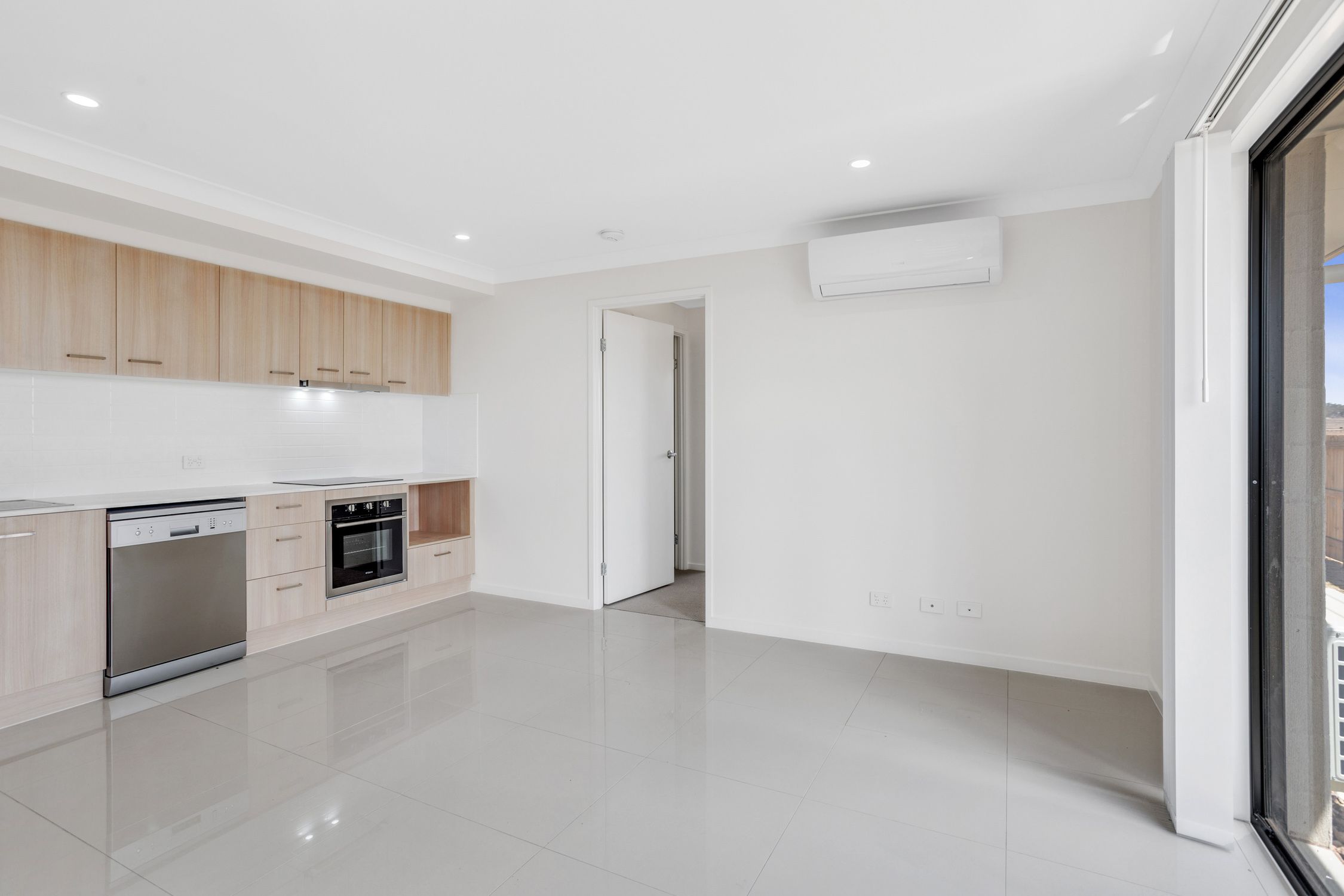 2/80 Magpie Drive, Cambooya, QLD 4358