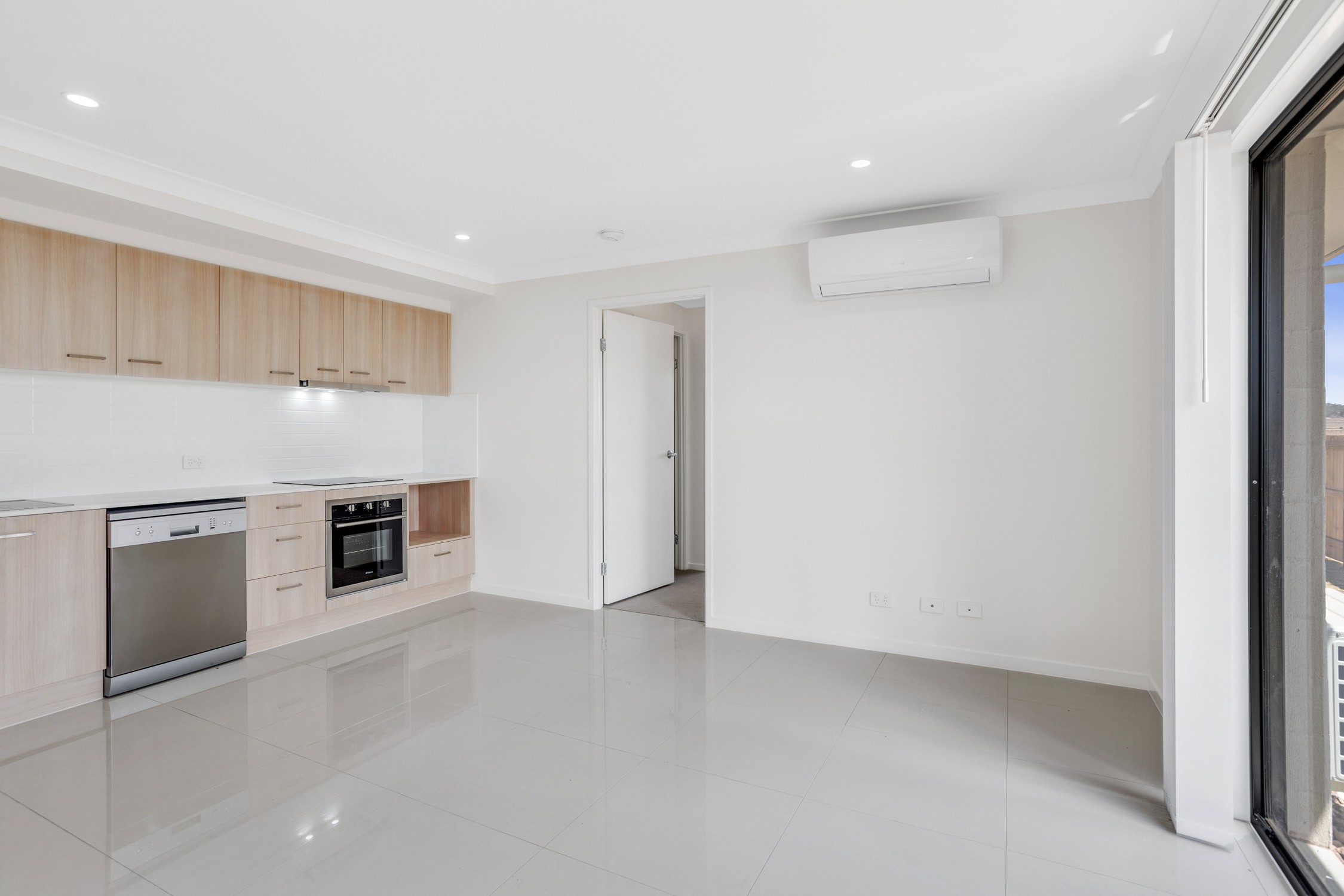 2/80 Magpie Drive, Cambooya, QLD 4358