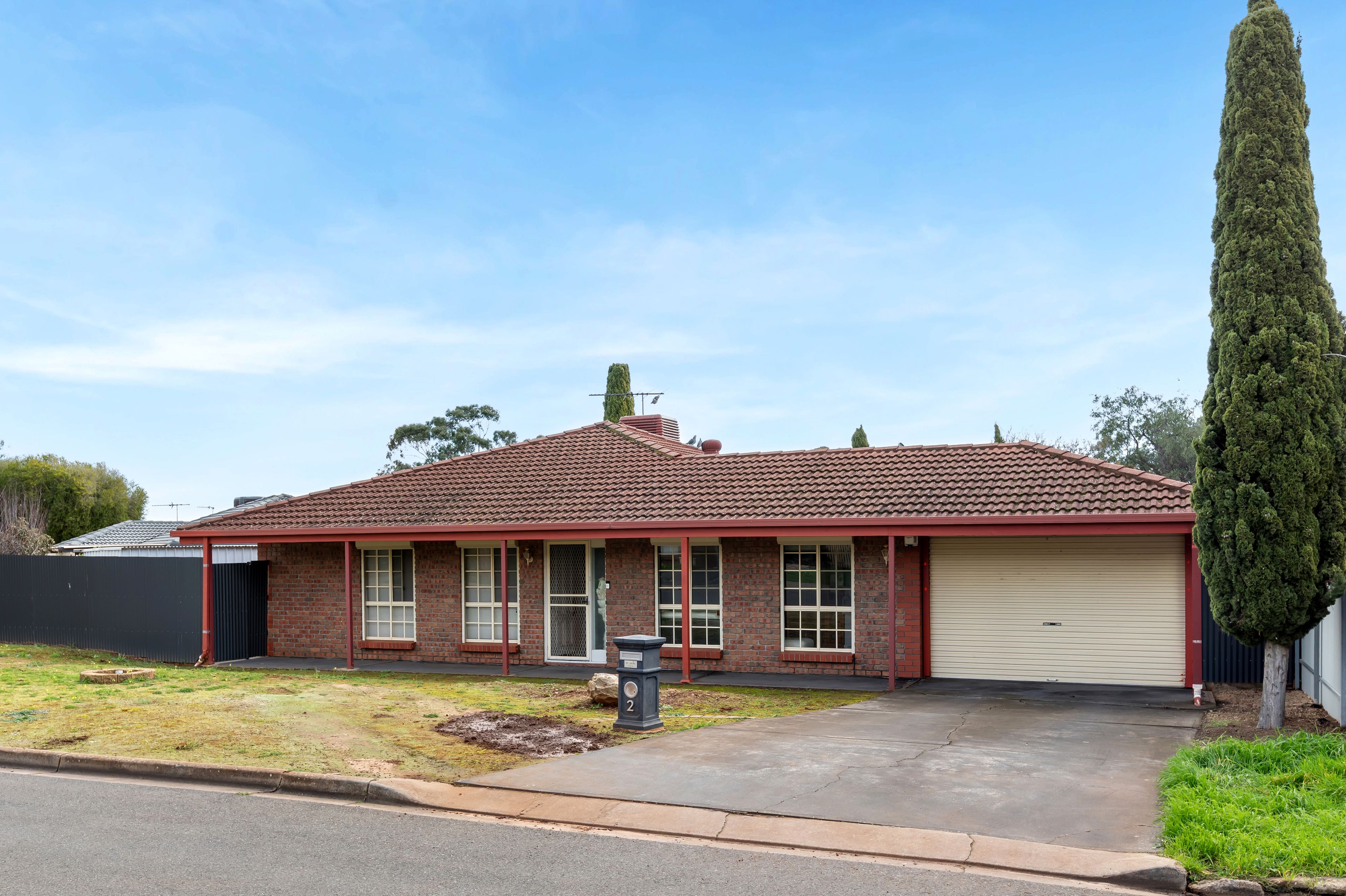2 Glasgow Street, Craigmore, SA 5114