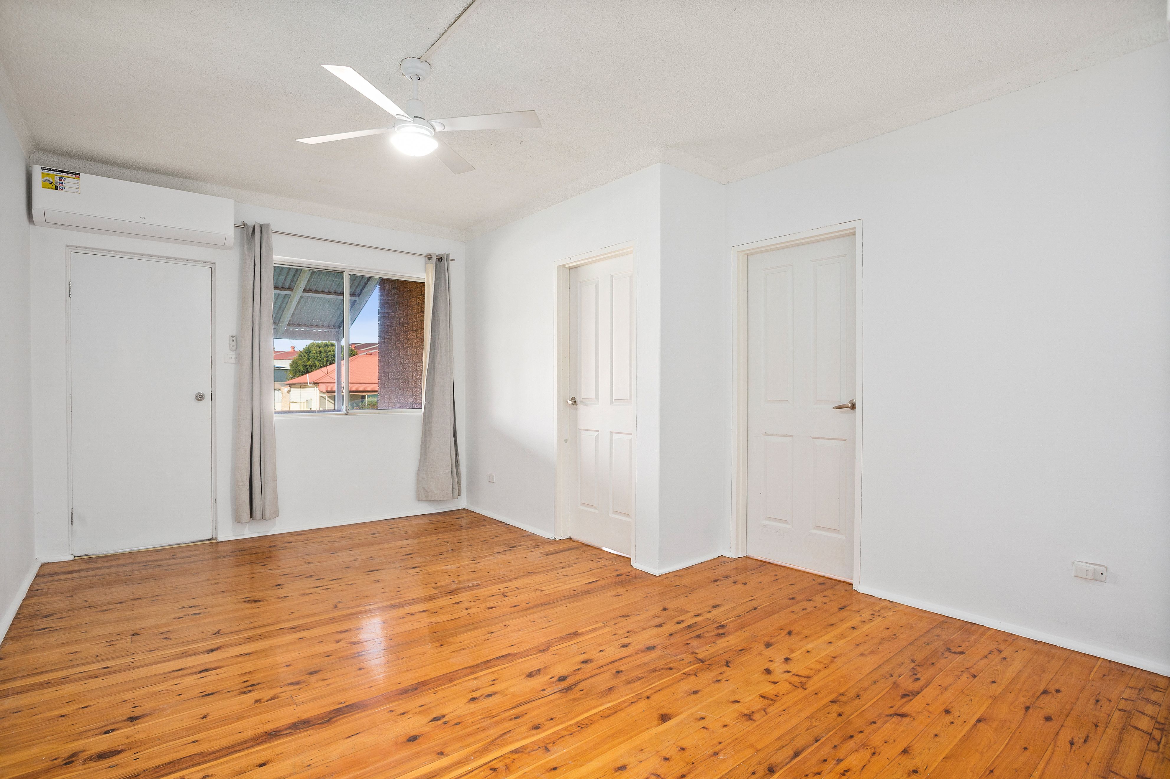 2/6 Kemblawarra Road, Warrawong, NSW 2502