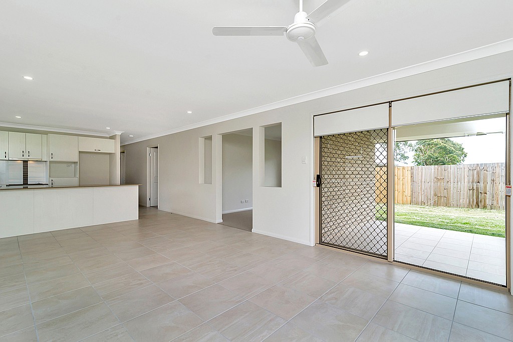 3 Bishop Street, Cambooya, QLD 4358