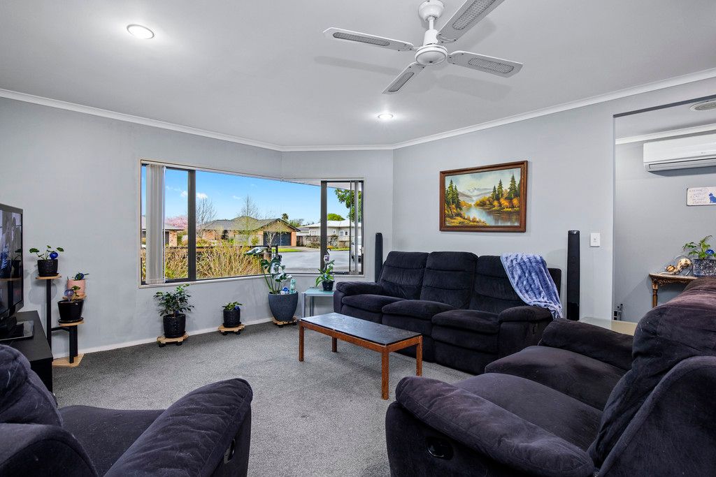 5 Delphi Grove, Tuakau, Franklin