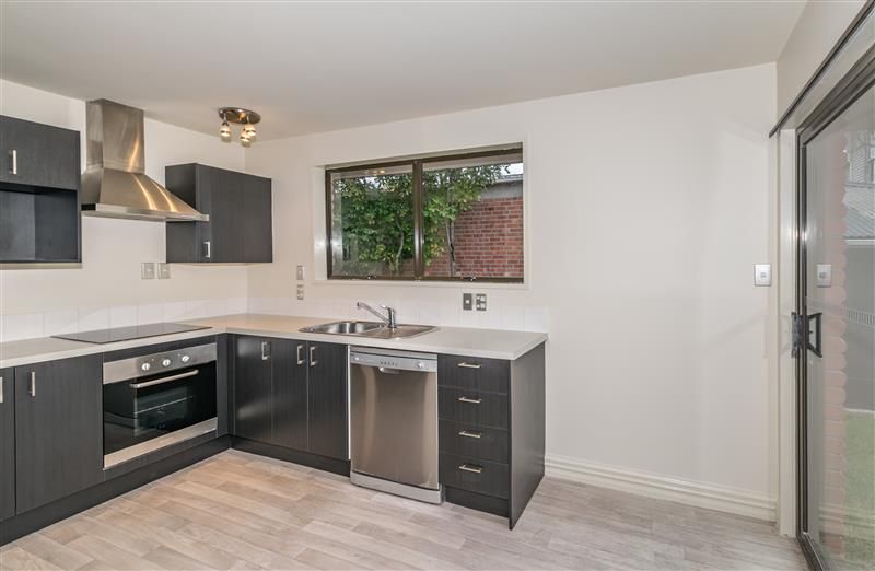 1/11 Office Road, UNKNOWN, WA 0000