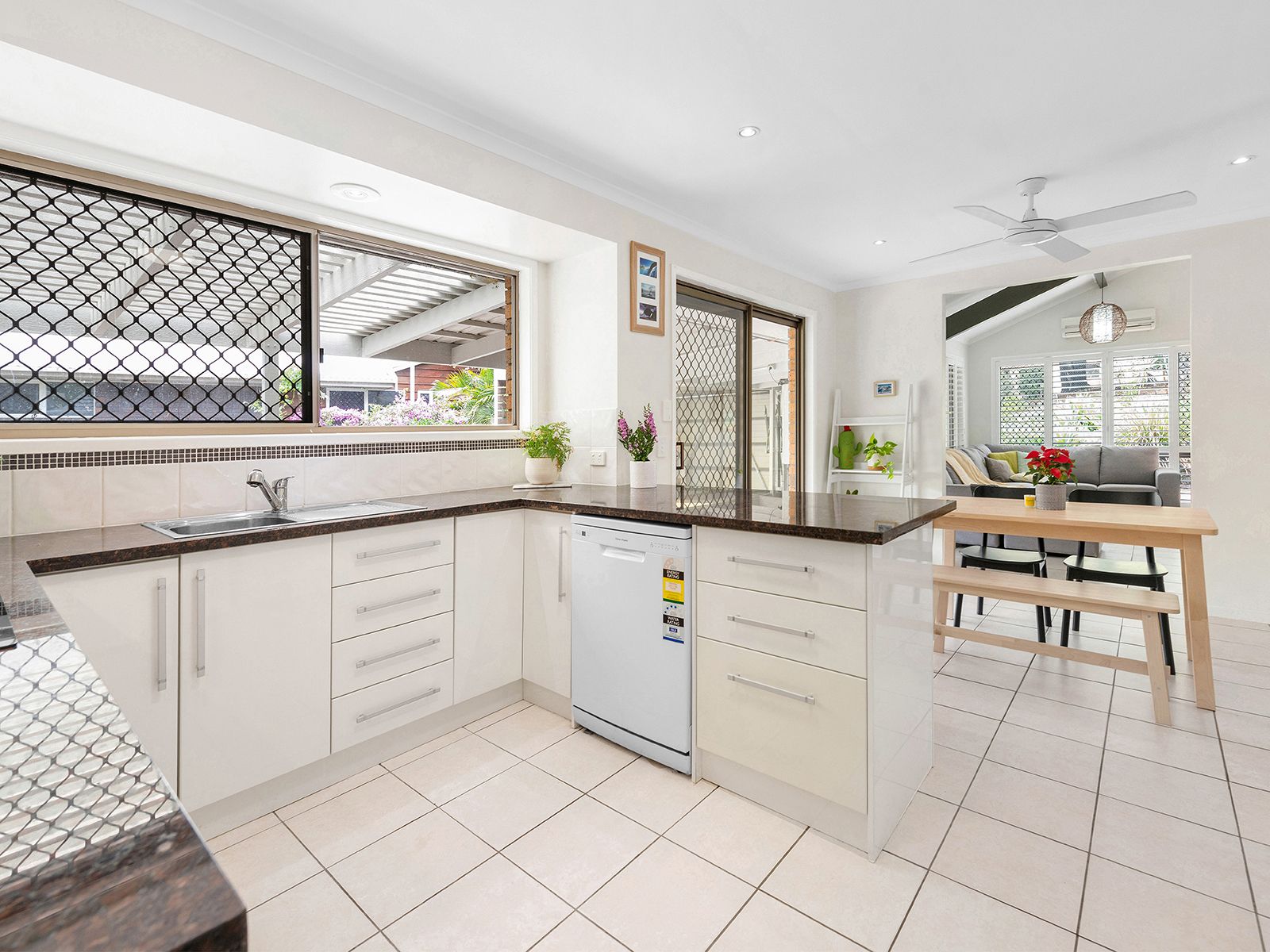 36 Fort Road, Oxley, QLD 4075