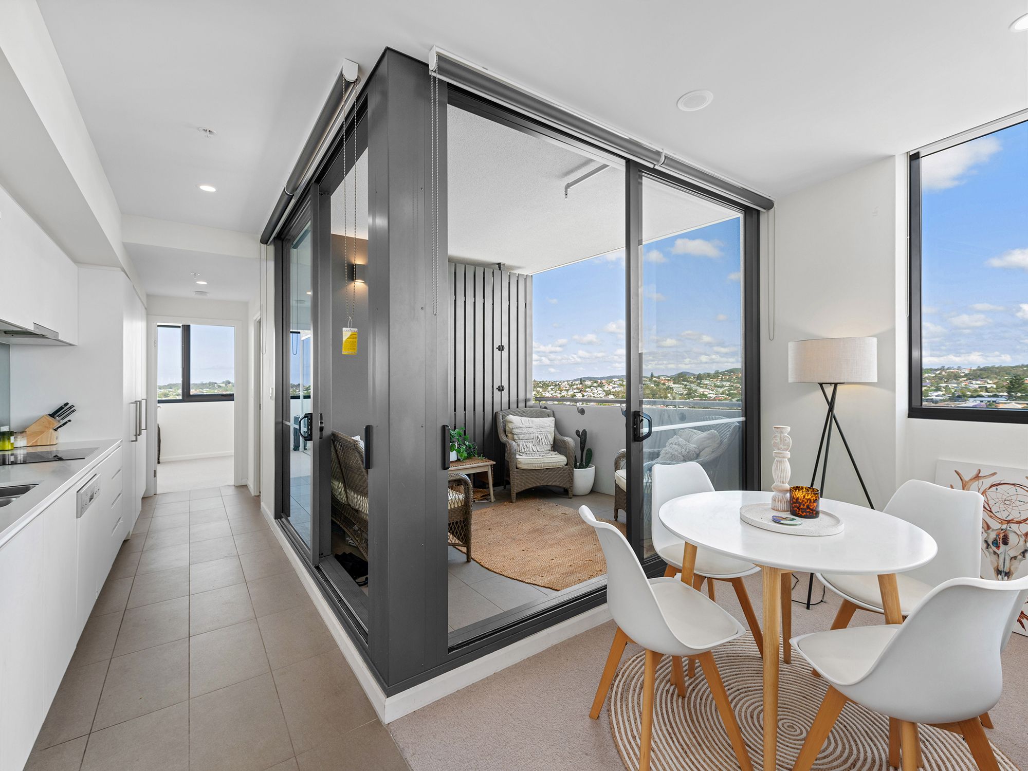 11607/300 Old Cleveland Road, Coorparoo, QLD 4151