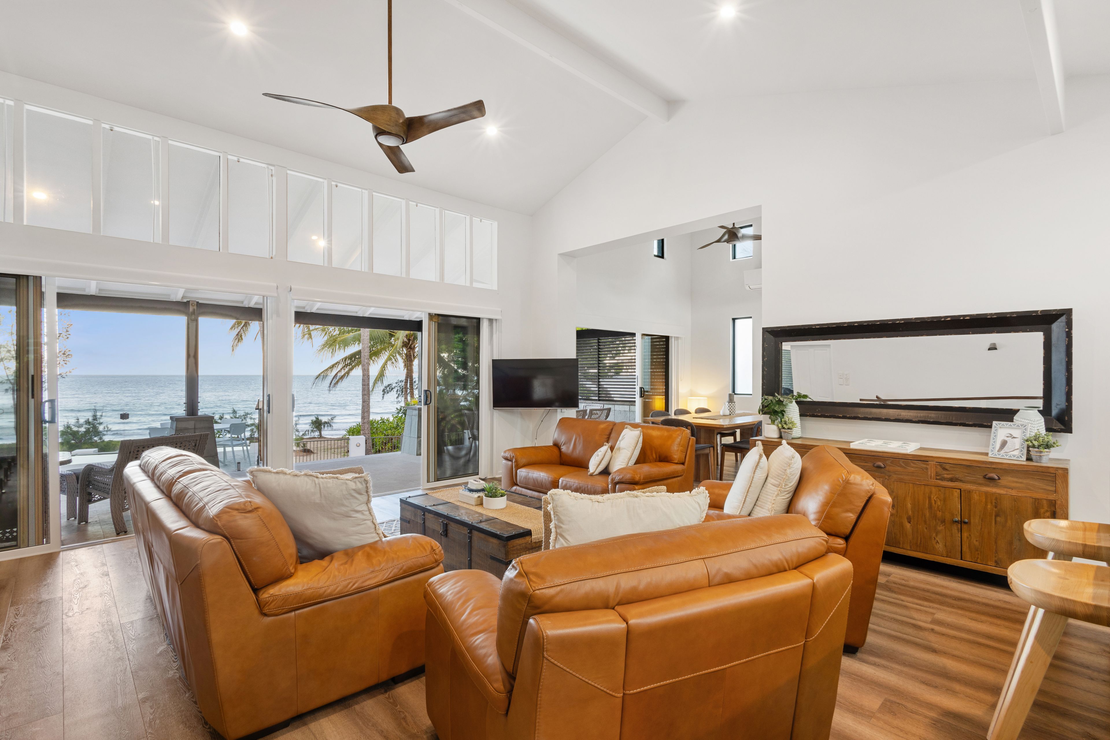 15 Oak Street, Oak Beach, QLD 4877