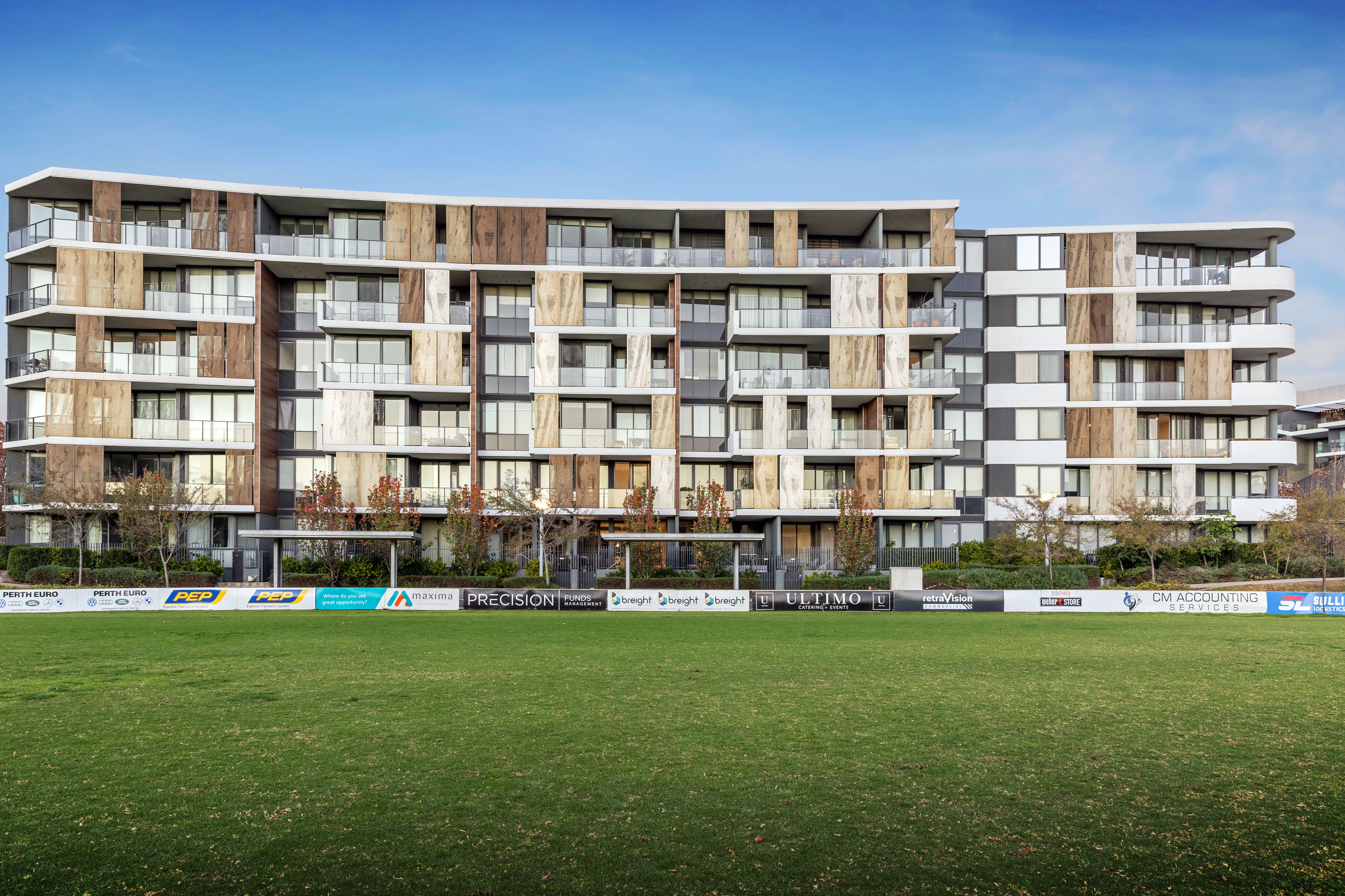 2 Tiger Way, Claremont WA 6010