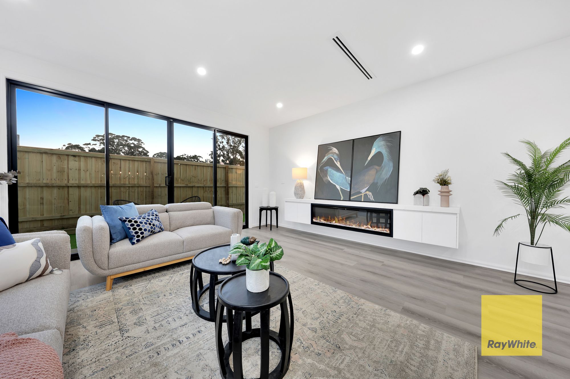 18 Darter Street — photo 3 of 21