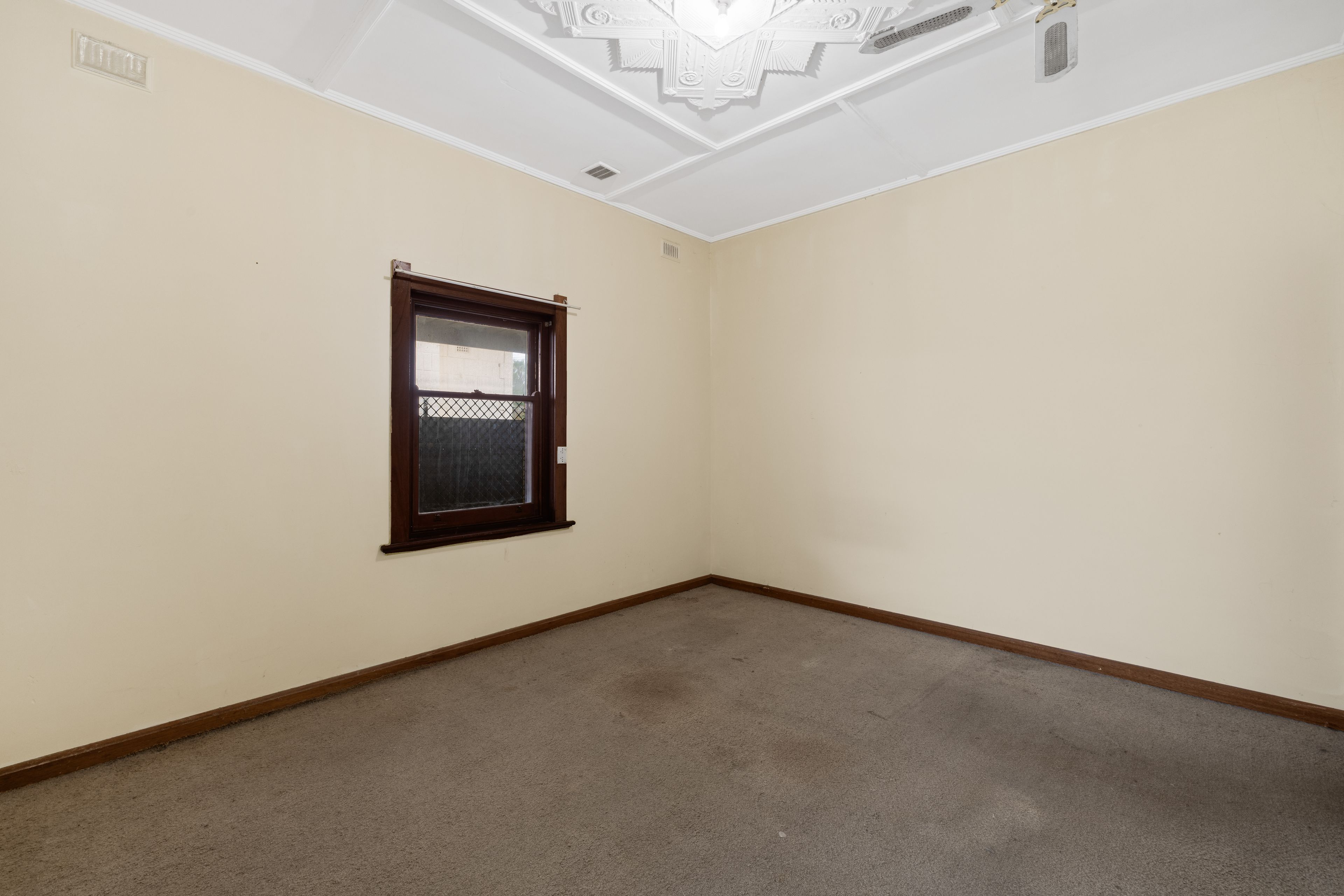 153 Churchill Road — photo 13 of 25