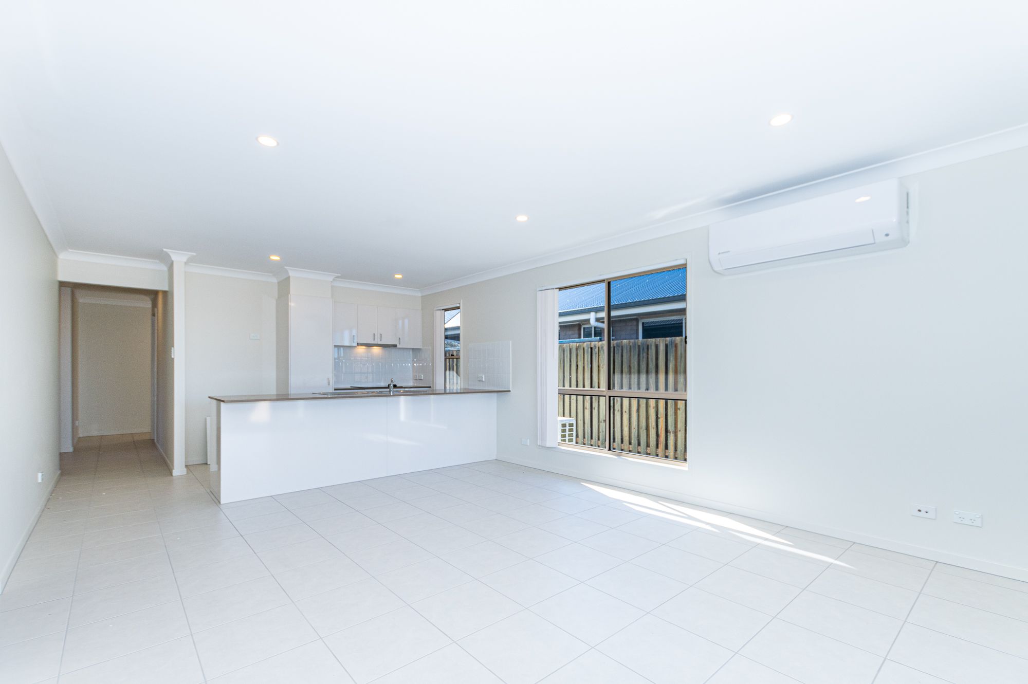 6 Stockyard Lane, Park Ridge, QLD 4125