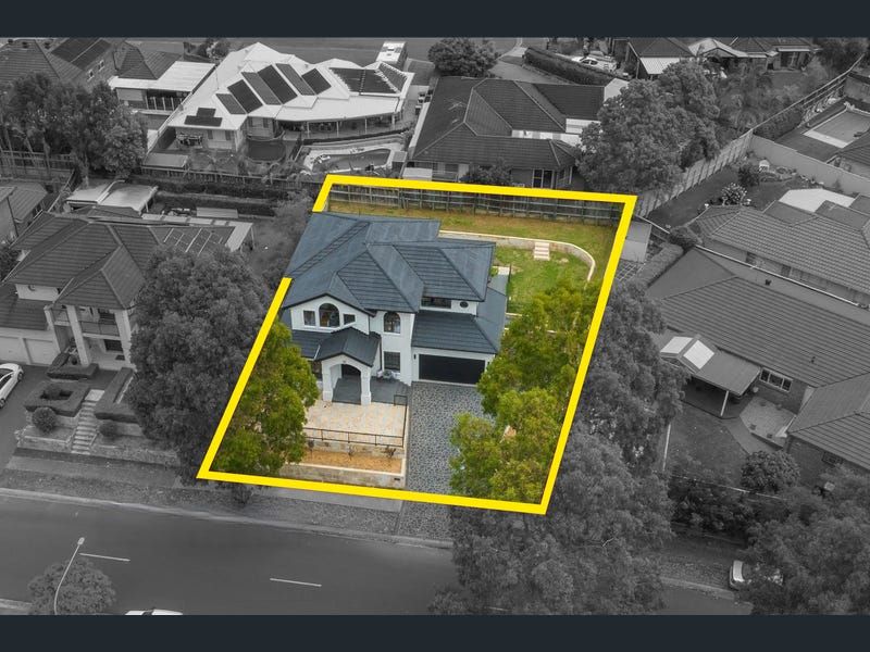 36 Milford Drive — photo 14 of 15