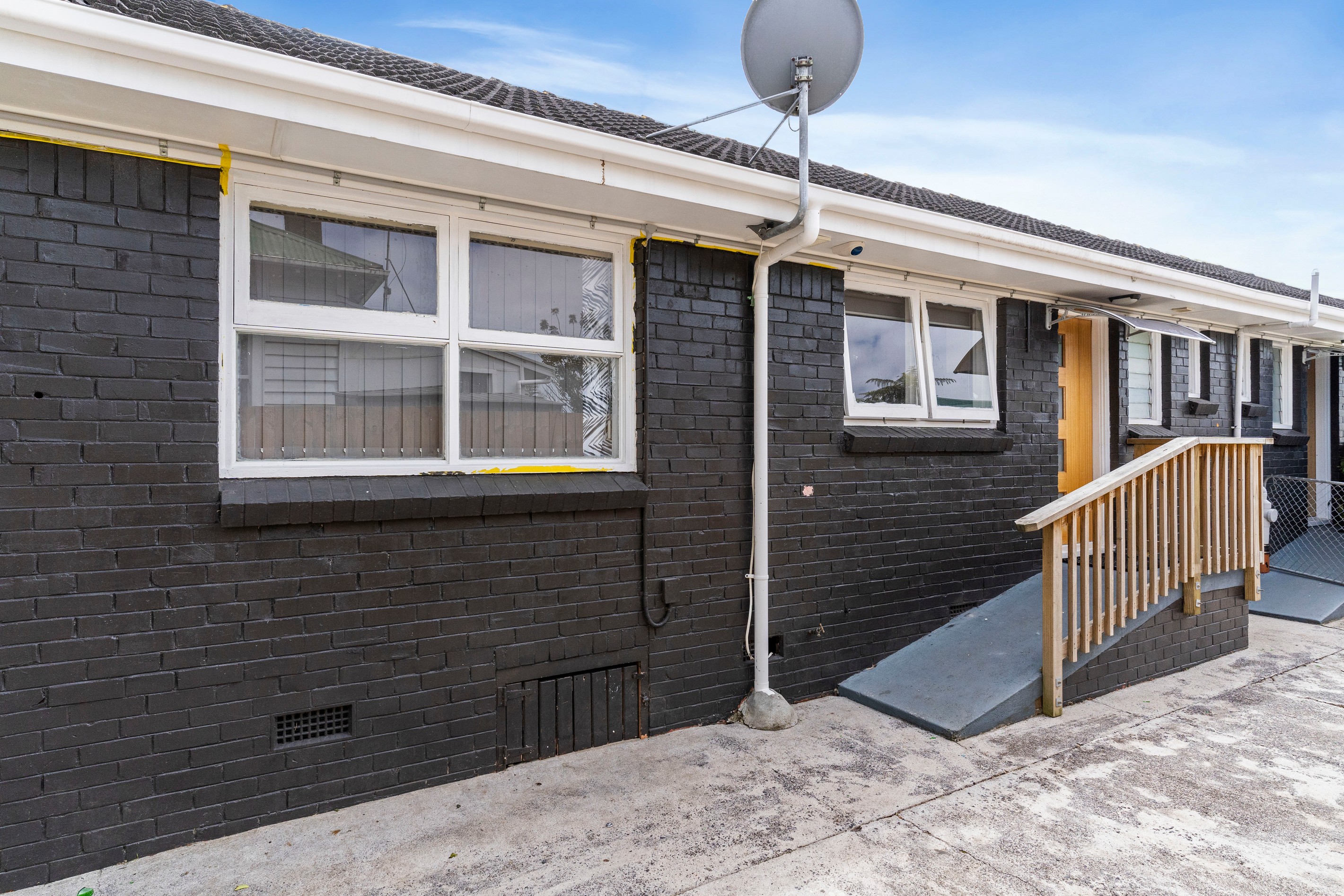 2/12a Middlemore Road, Otahuhu, Auckland City