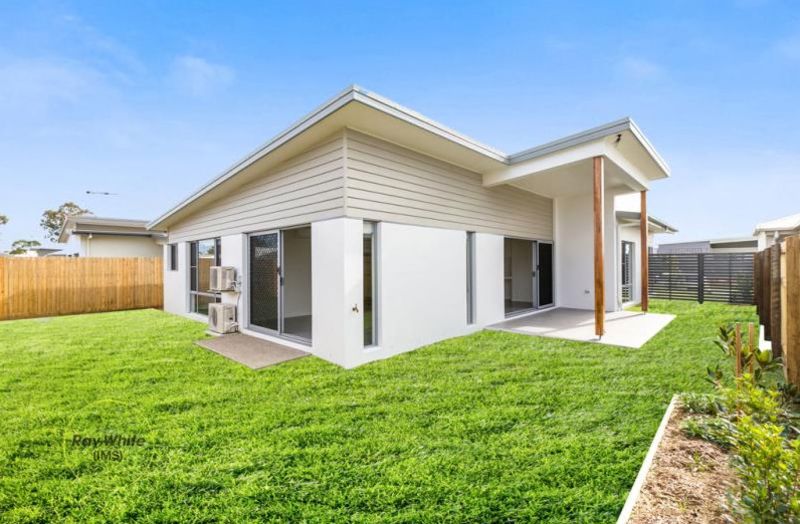 6 Ellabay Crescent, Redland Bay, QLD 4165