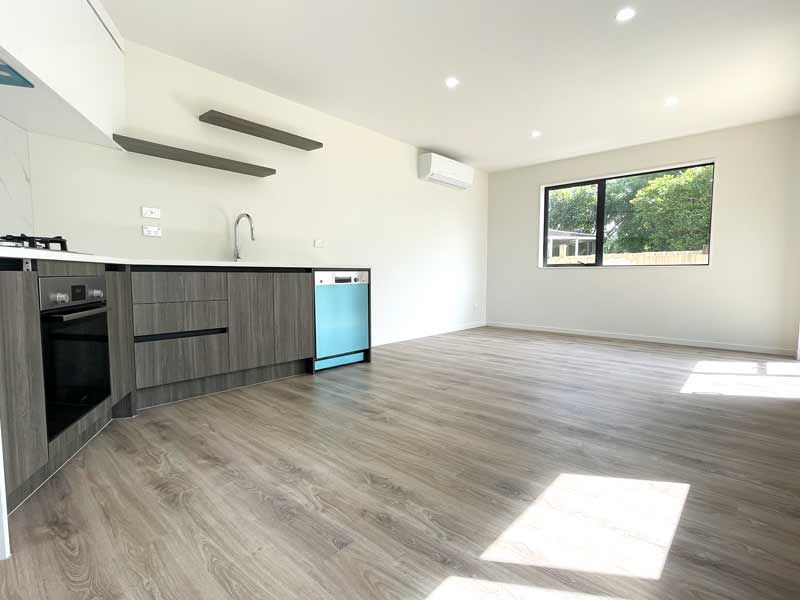 1/28 Darren Crescent, Half Moon Bay, Manukau City