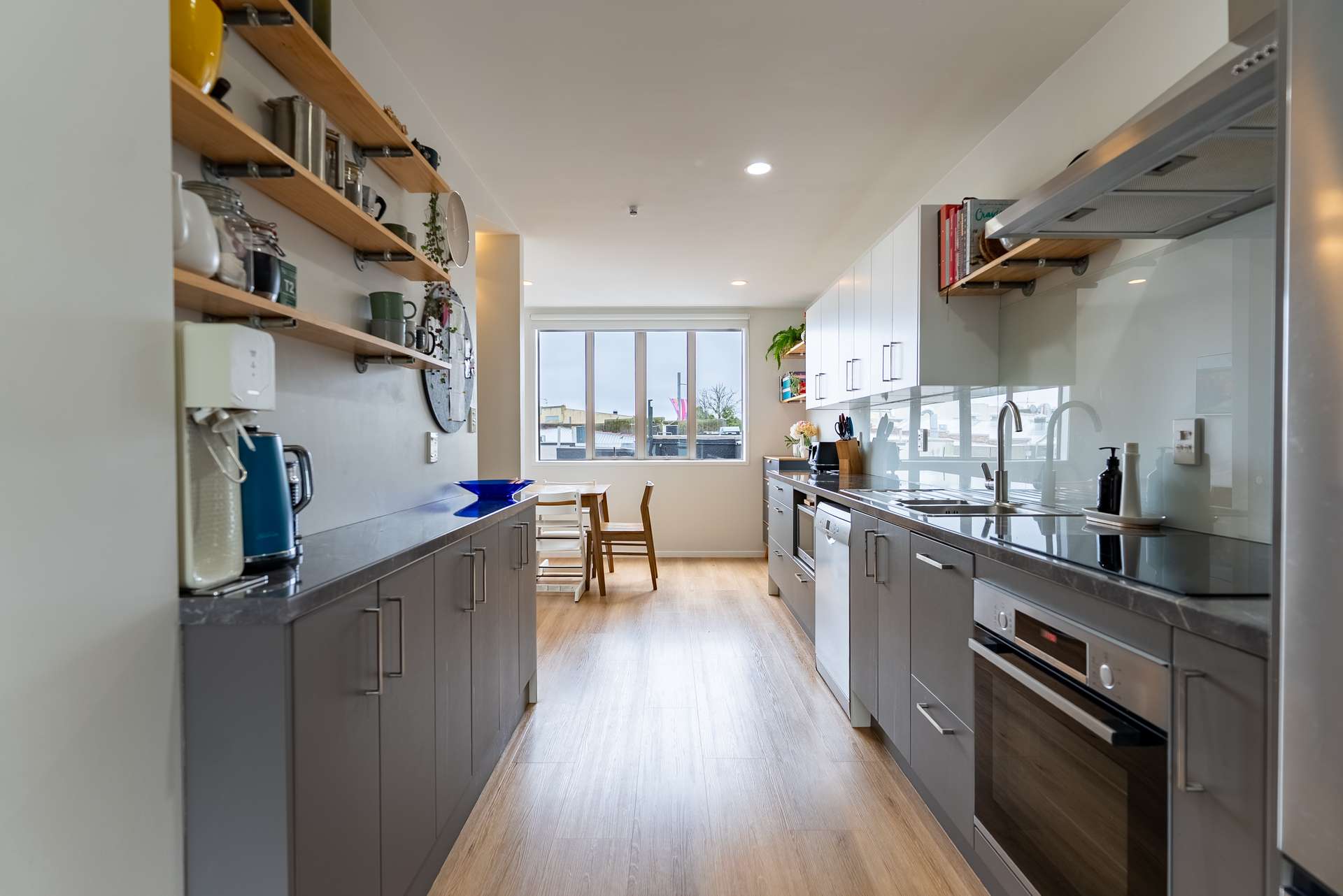 2/1A Haverstock Road photo 3