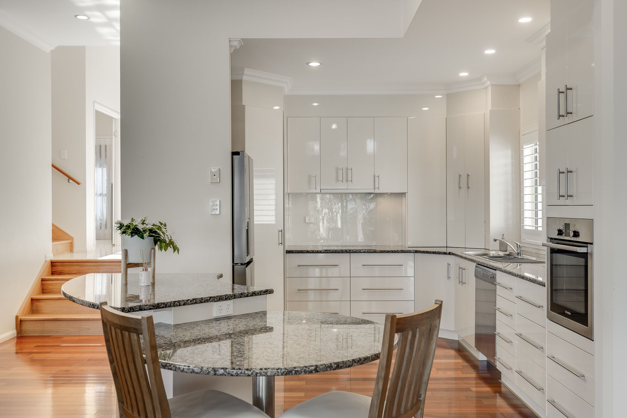 54 Frew Street — photo 5 of 12