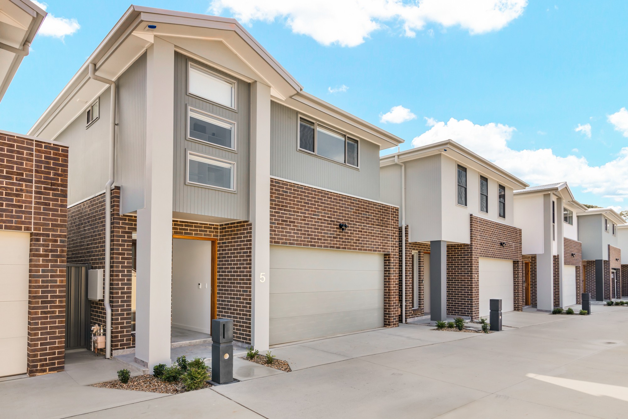 15 Tibbey Glade, Minchinbury, NSW 2770