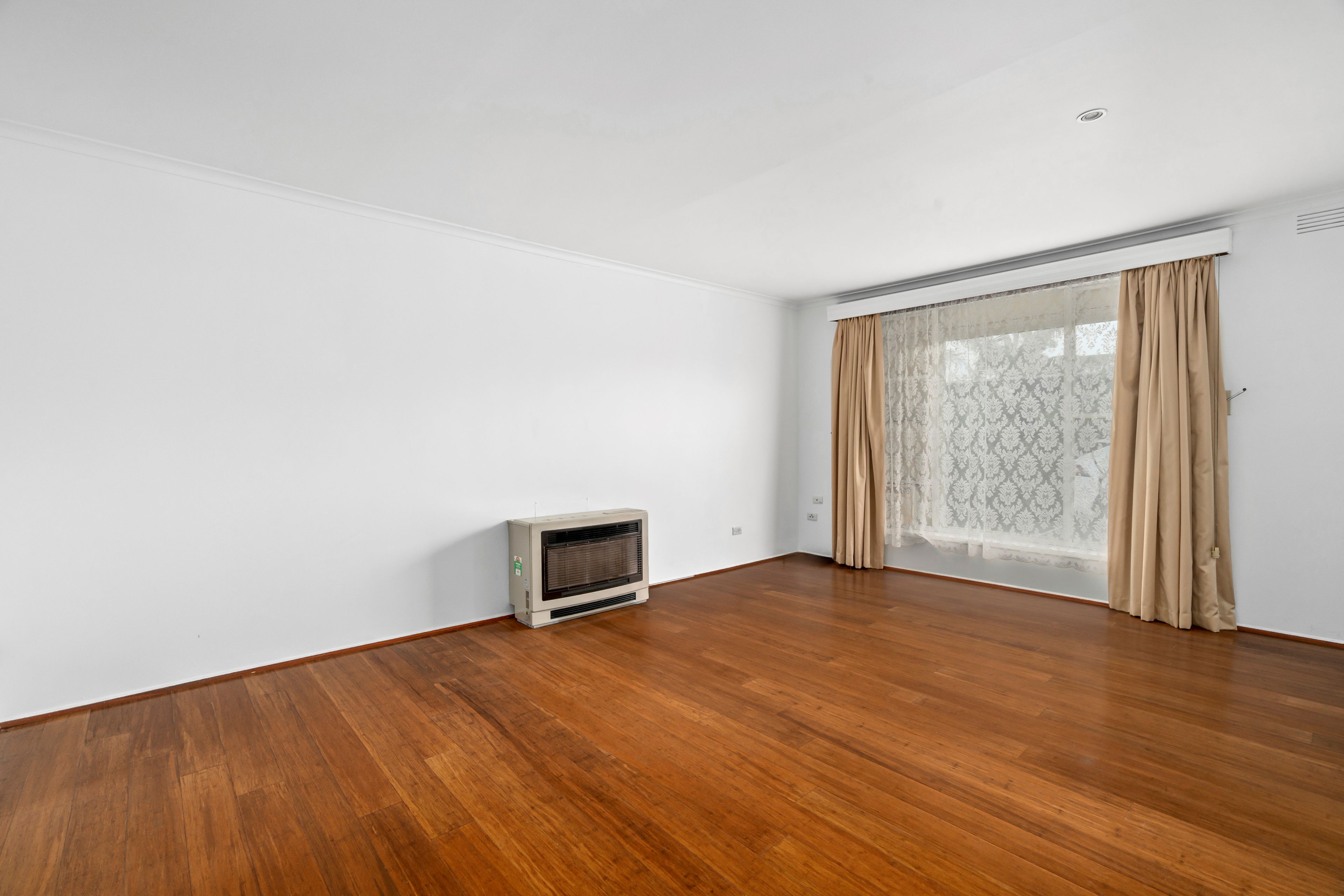 8/138 Centre Dandenong Road — photo 4 of 8