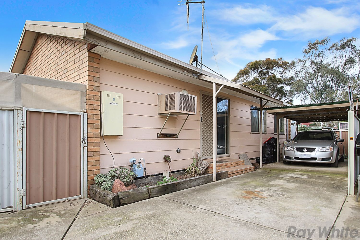 17 Commercial Road, Benalla VIC 3672