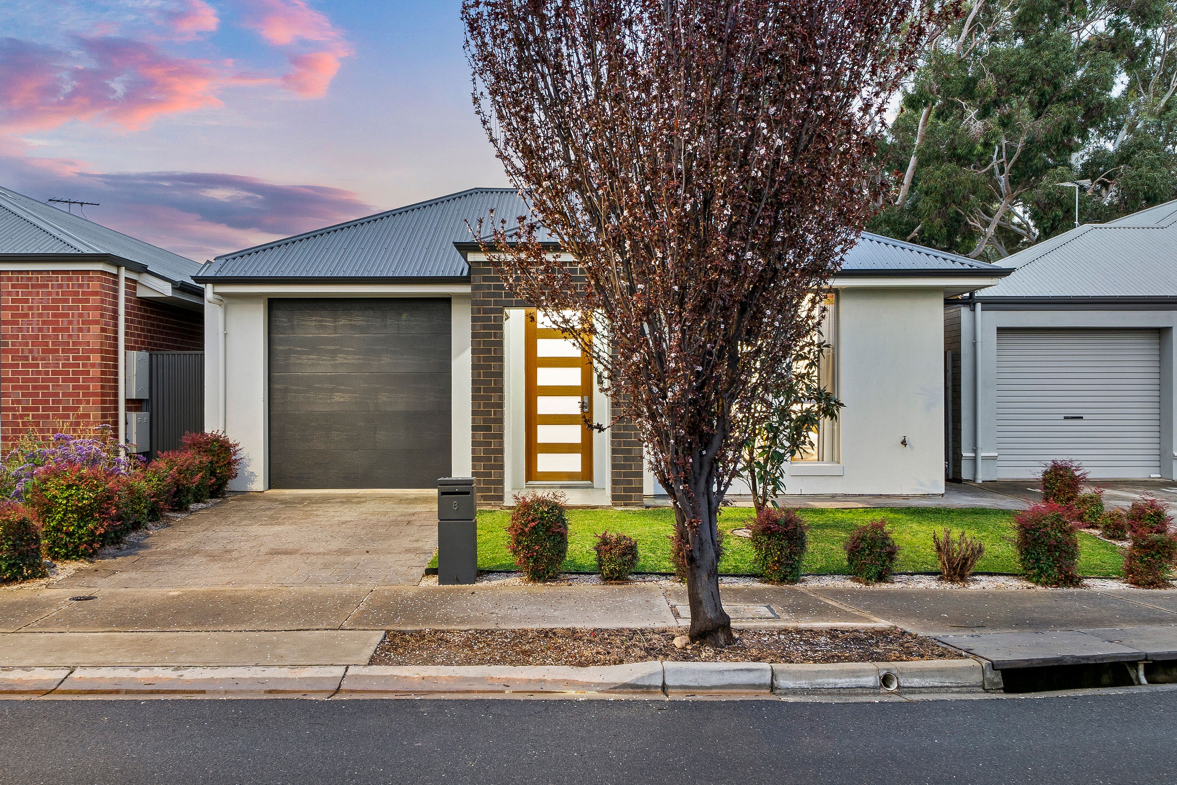 8 Cedarwood Grove — photo from Ray White Prospect