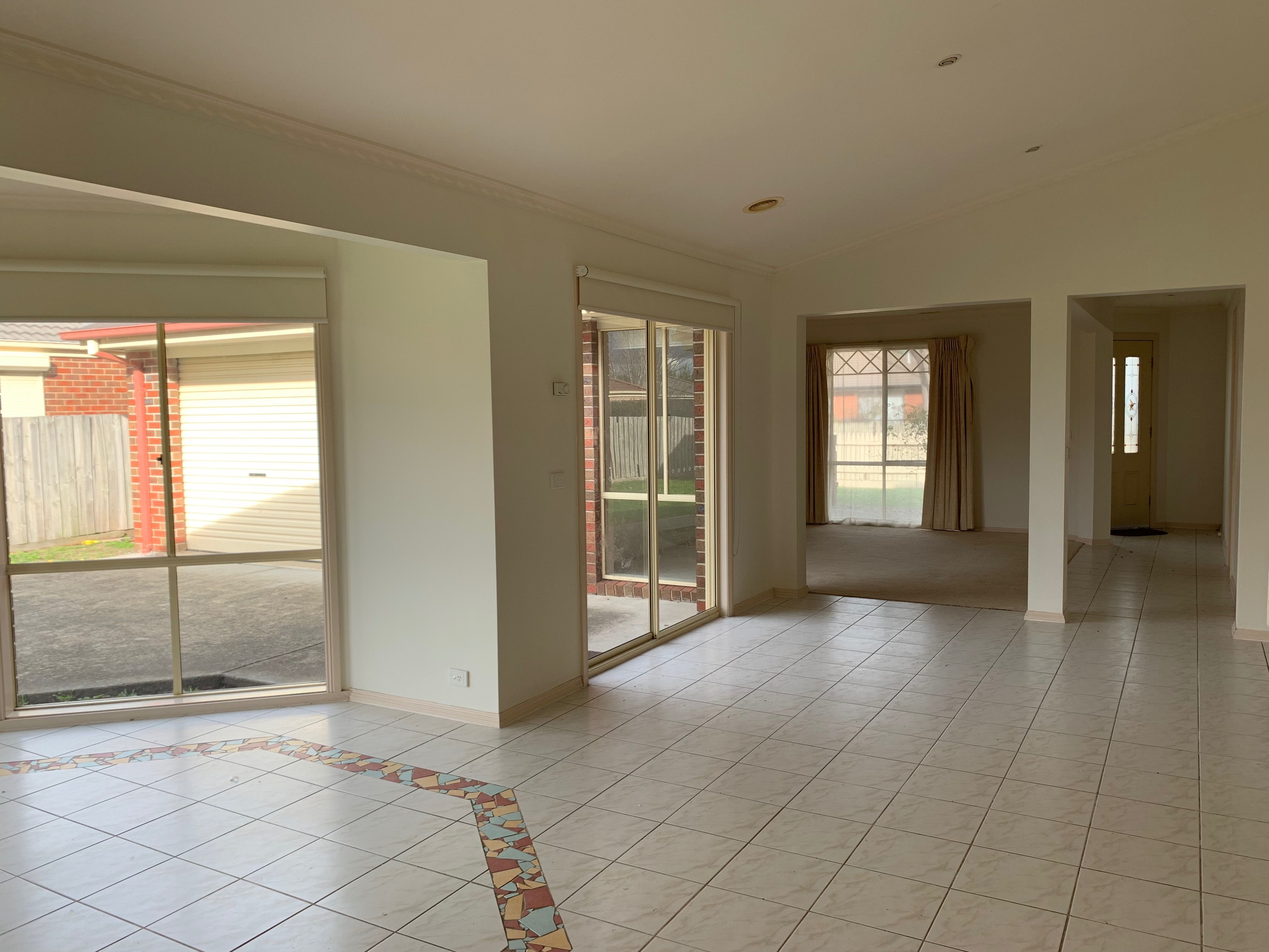 10 Brindalee Place, Cranbourne East, VIC 3977