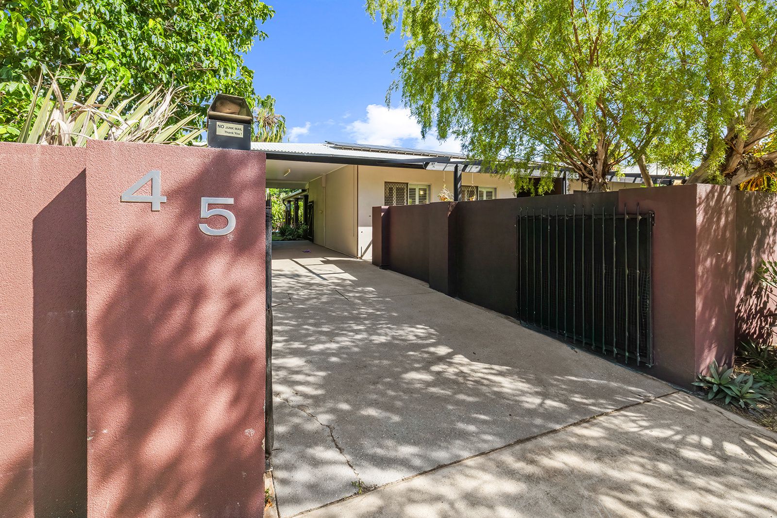45 Ellengowan Drive, Brinkin, NT 0810