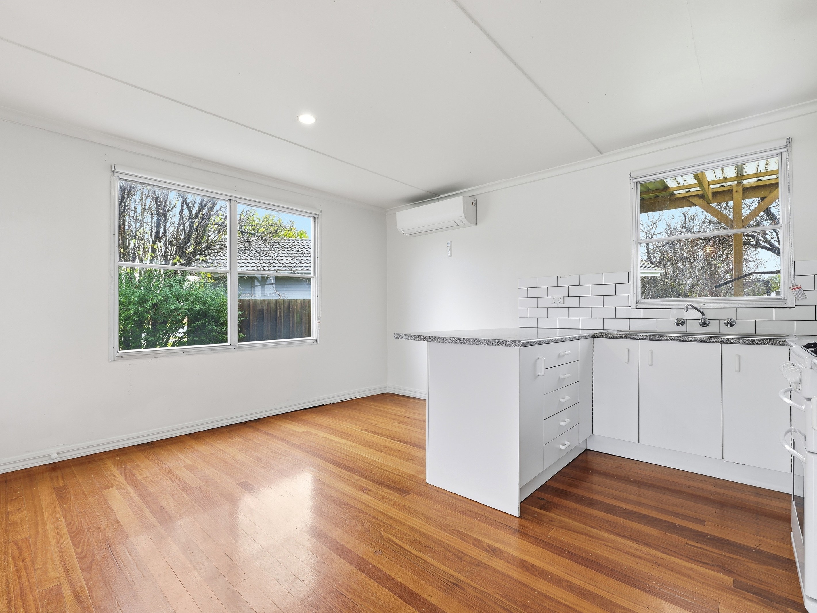1 Gossamer Street, Werribee, VIC 3030