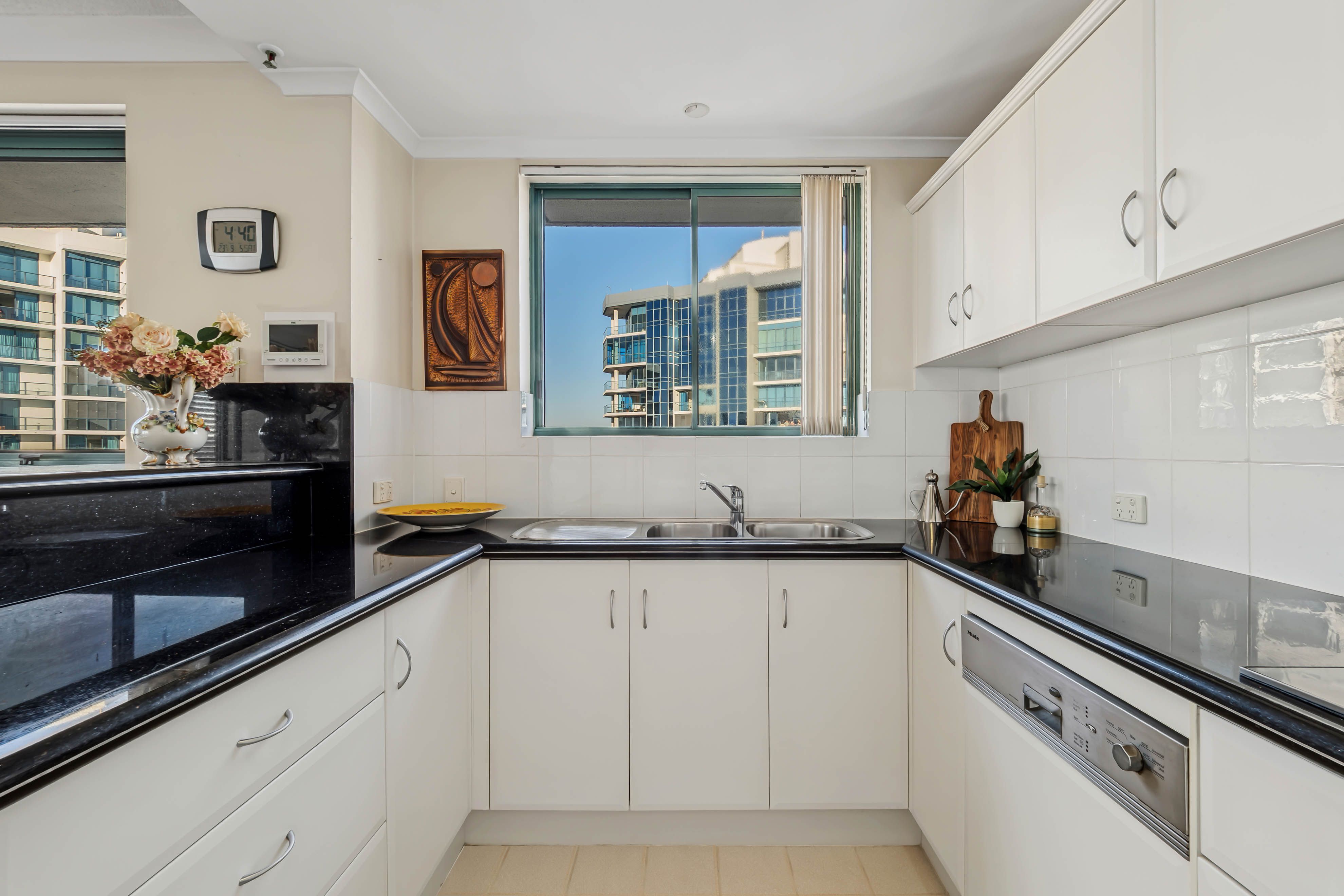 88/1 Goodwin Street — photo 17 of 30