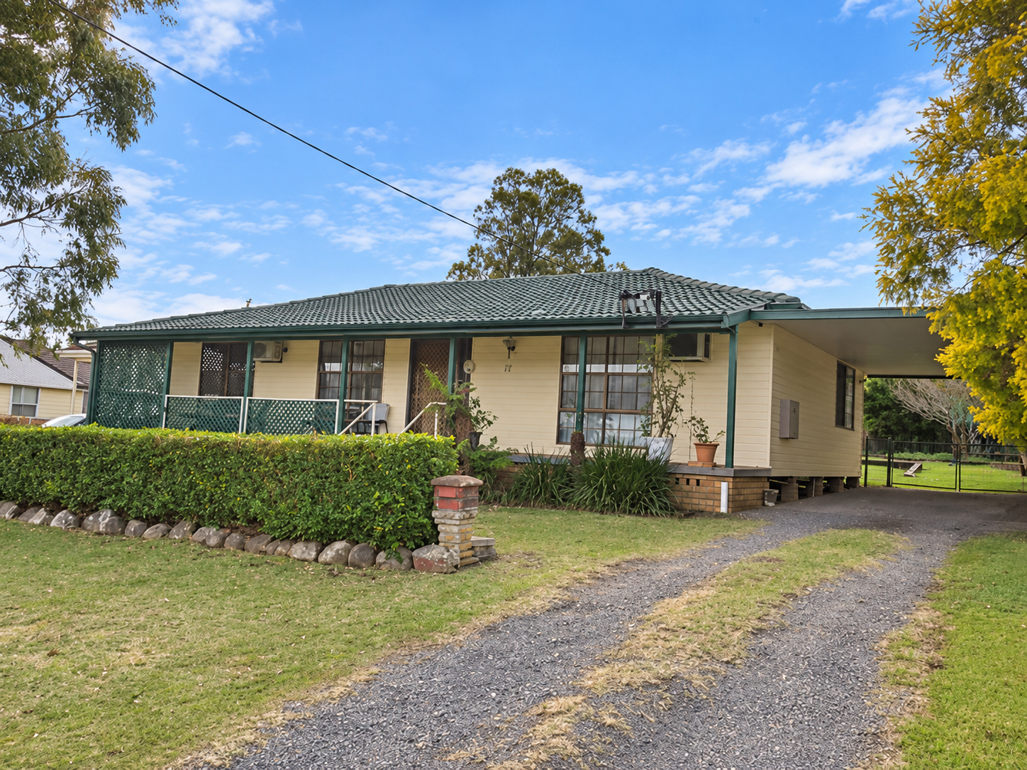 17 Thomas Street — photo from Ray White North Lake Macquarie