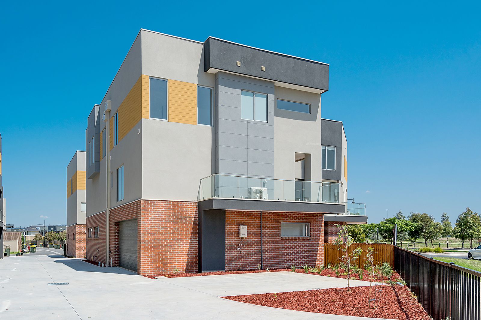 11/6 Little Windrock Lane, Craigieburn, VIC 3064