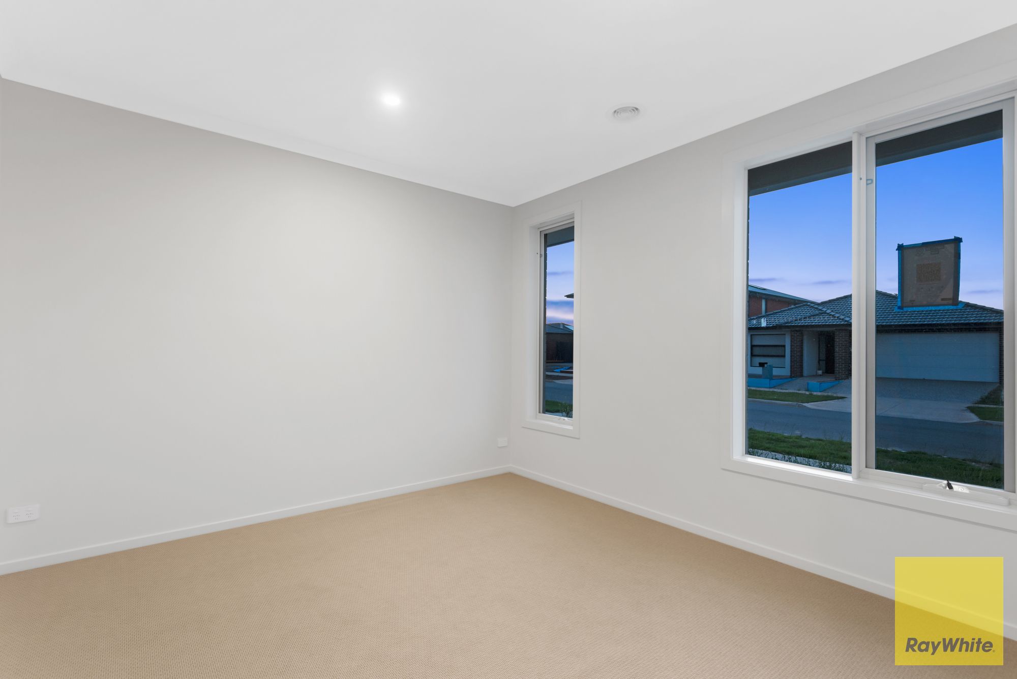 8 Nabro Street, Truganina, VIC 3029