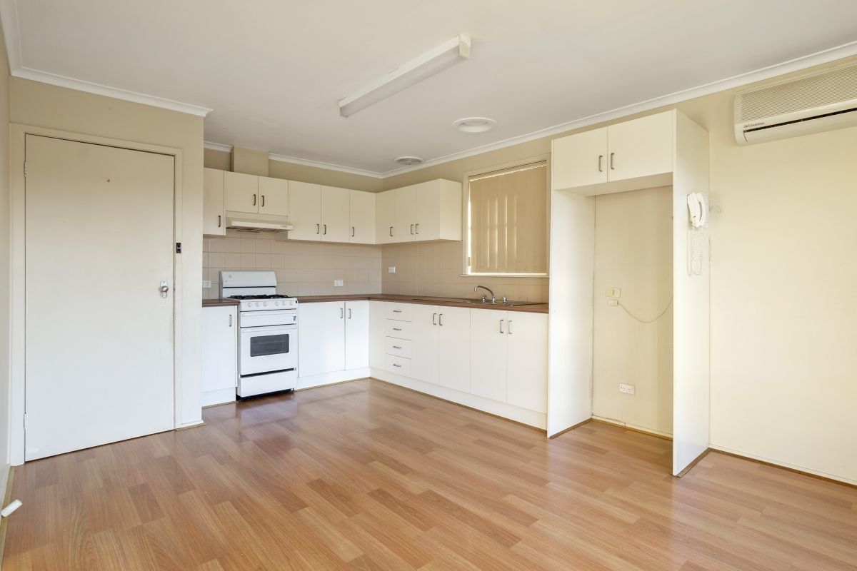 37 Richmond Crescent, Werribee, VIC 3030