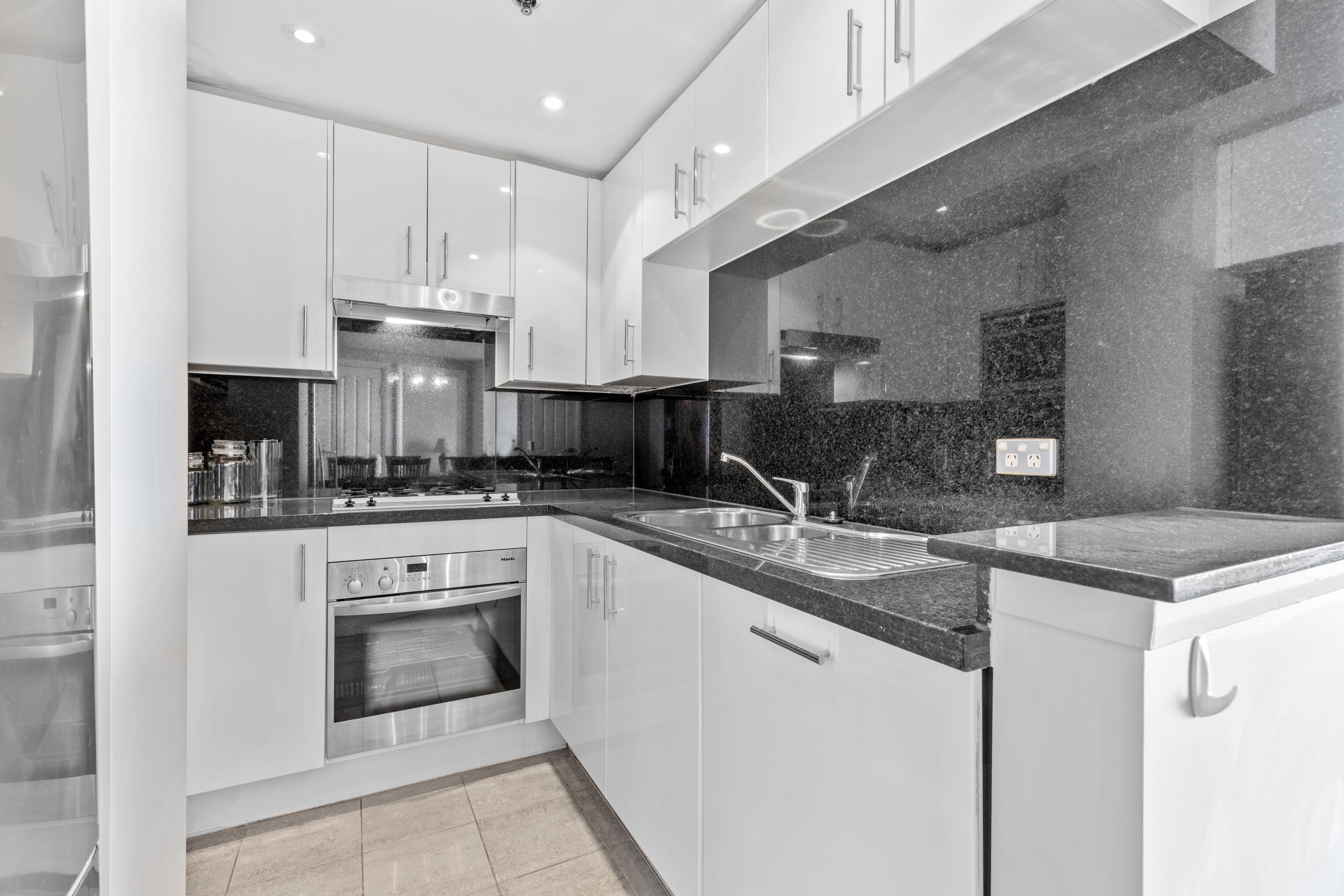 361 Kent Street — photo 4 of 9