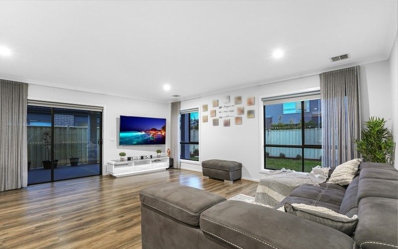 6 WHEAT Avenue, Truganina, VIC 3029