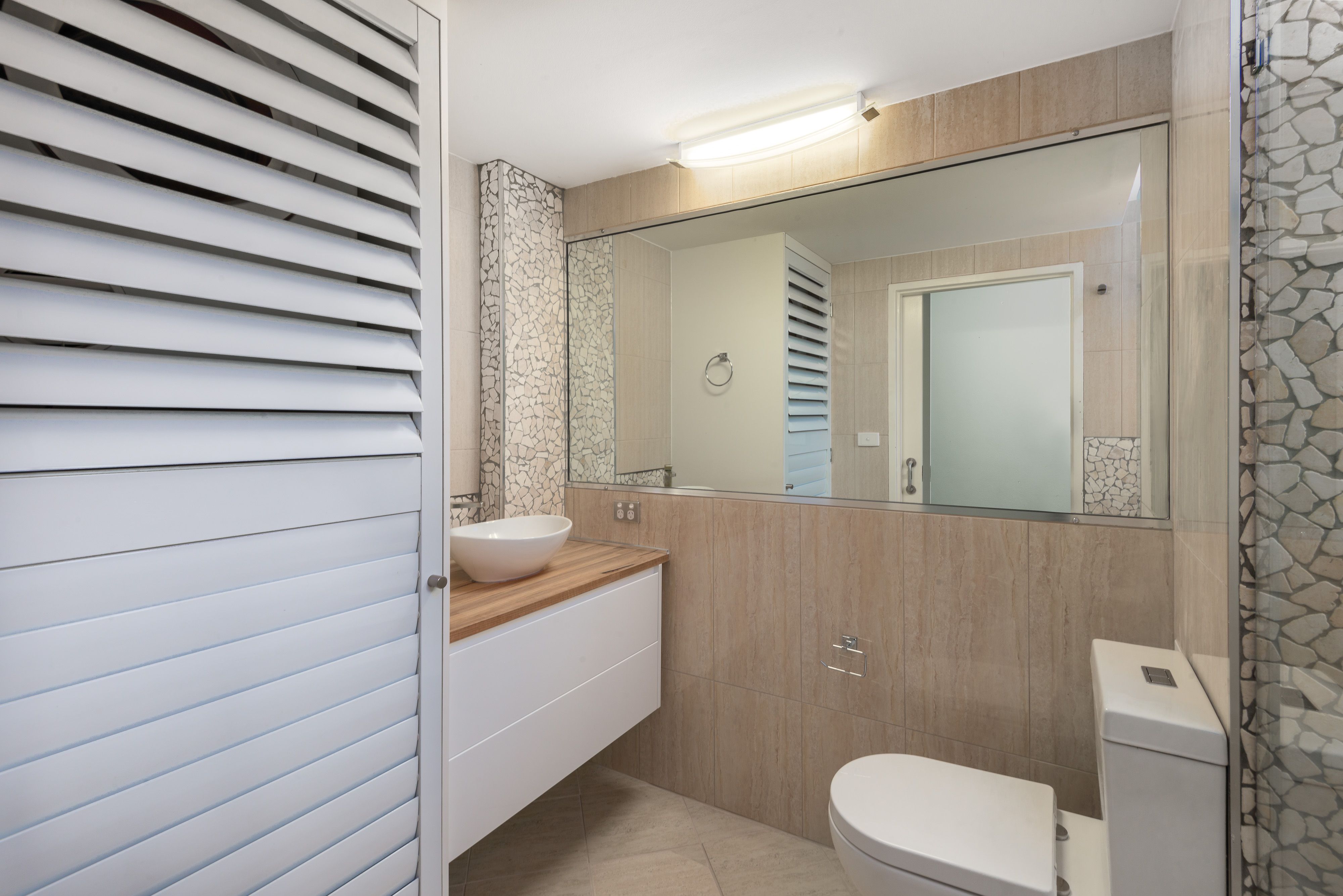 330/305-341 Coral Coast Drive, Palm Cove, QLD 4879