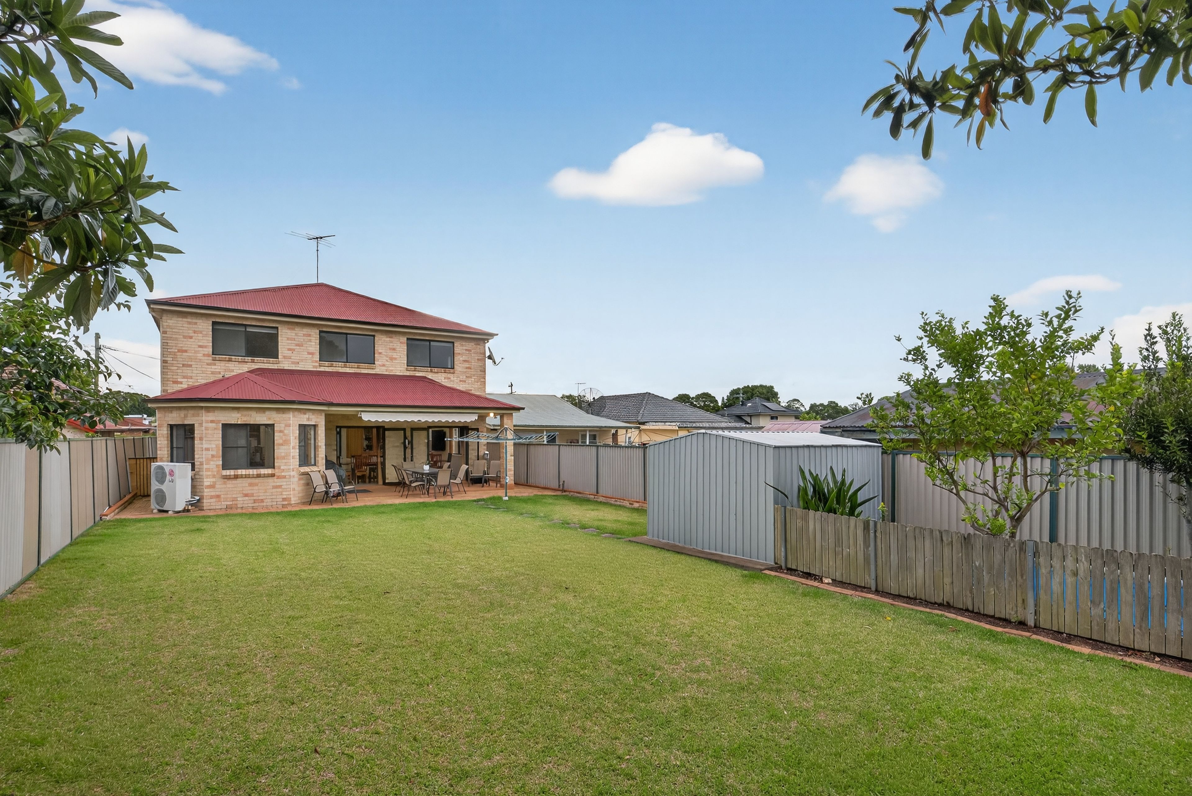6 Loftus Street — photo 3 of 21