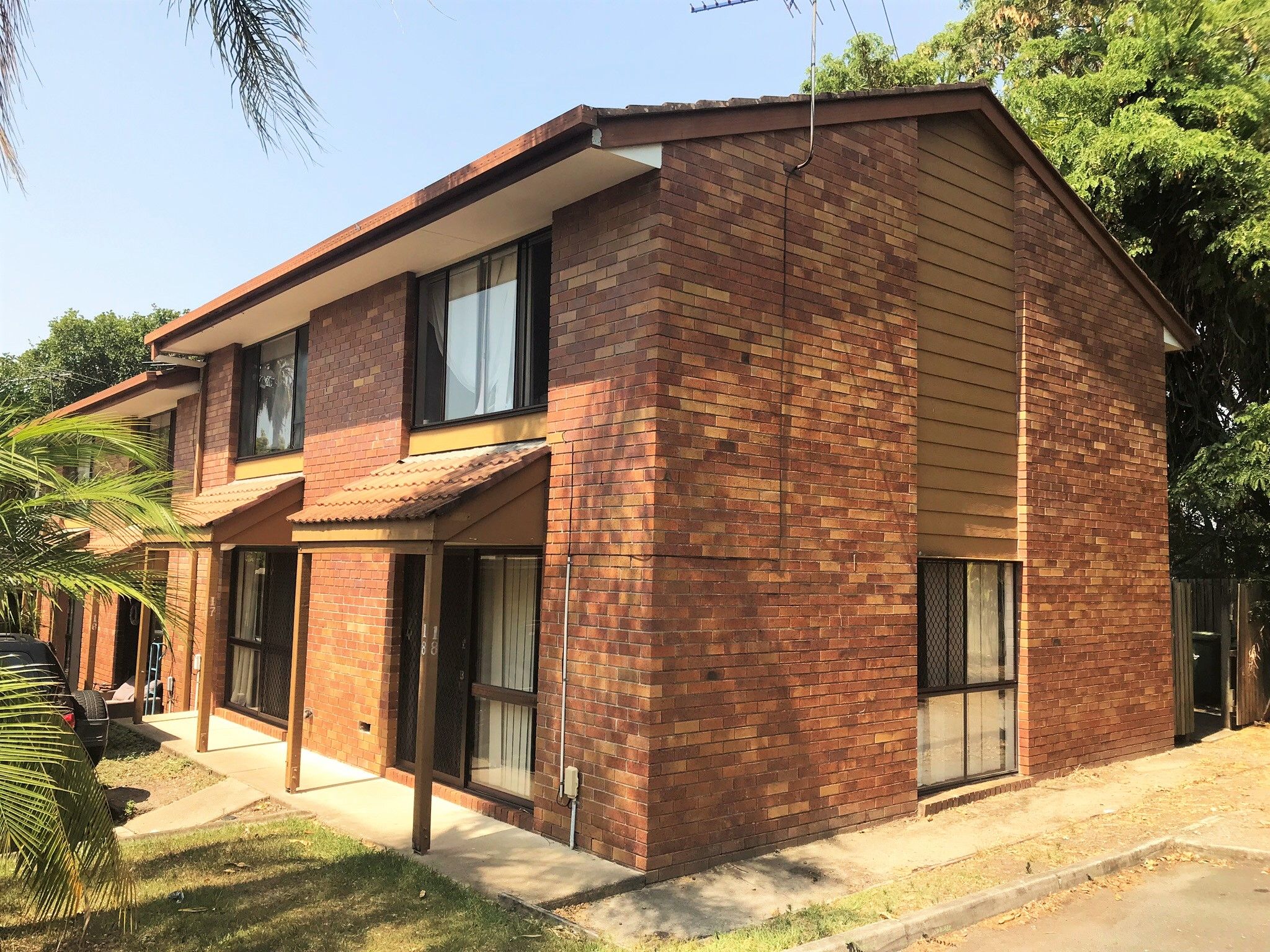 29 Defiance Road, Woodridge QLD 4114