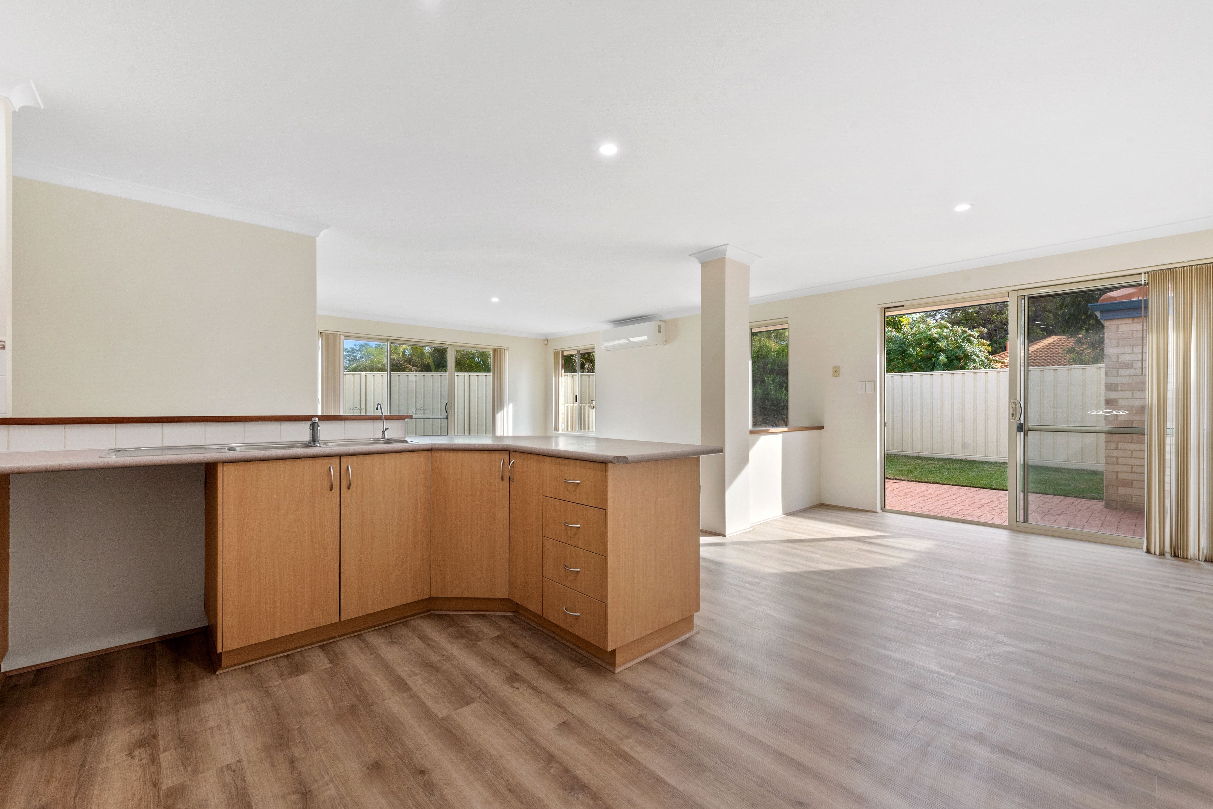 17a Batavia Place, Kallaroo, WA 6025