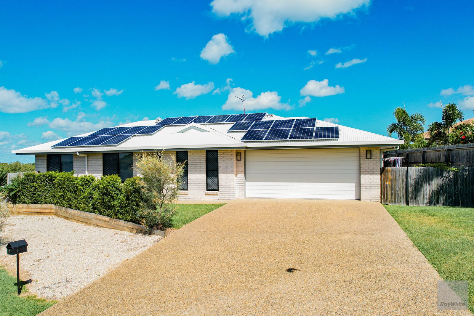 1 Brigalow Place, Lammermoor QLD 4703