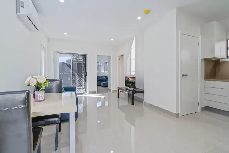 9 Rich Way, Spring Farm, NSW 2570