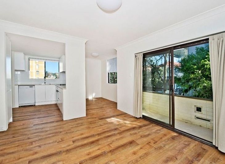 8/108 Beach Street, Coogee, NSW 2034